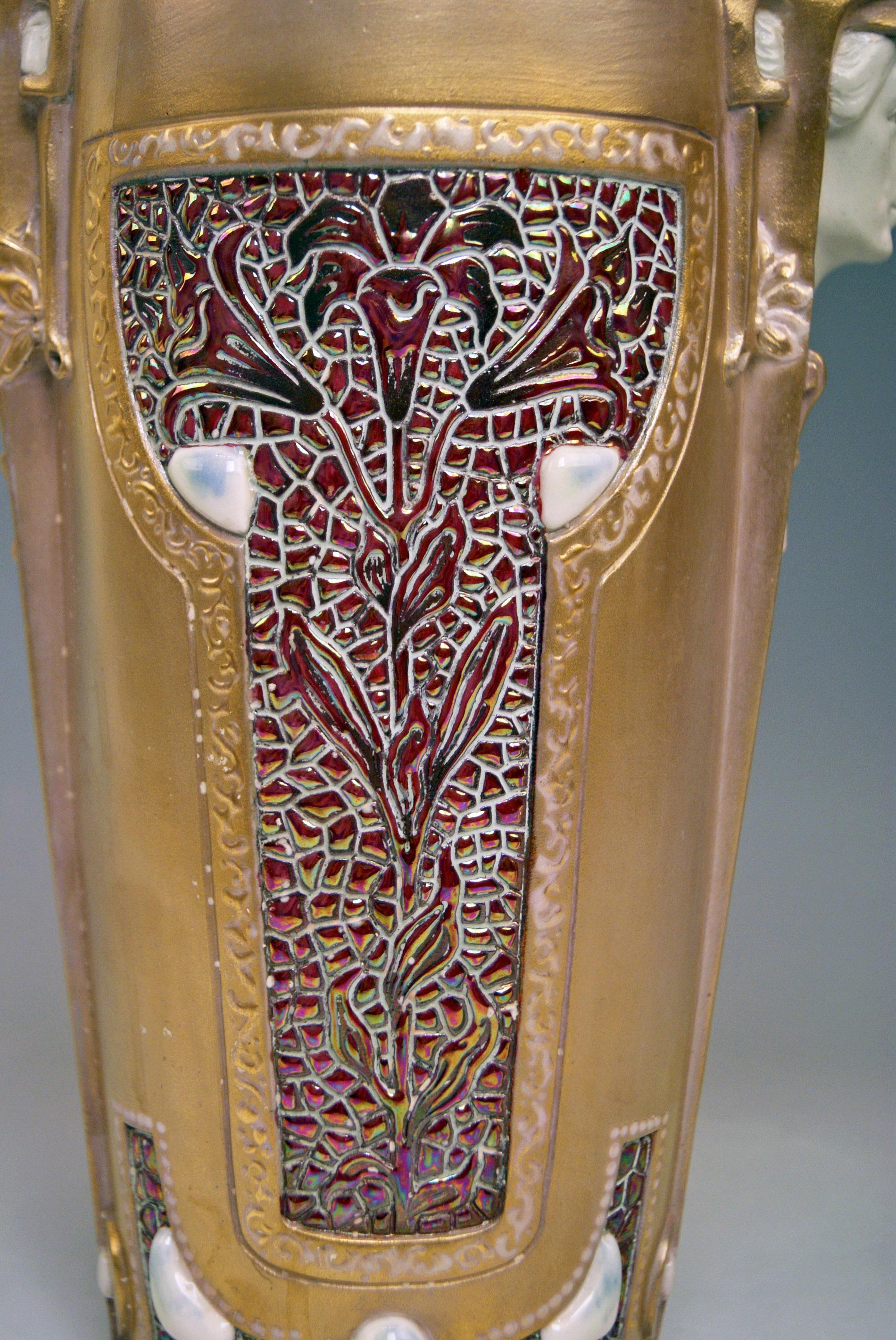 Art Nouveau Vase Ernst Wahliss Signed Vienna Female Heads Earthenware circa 1910 2