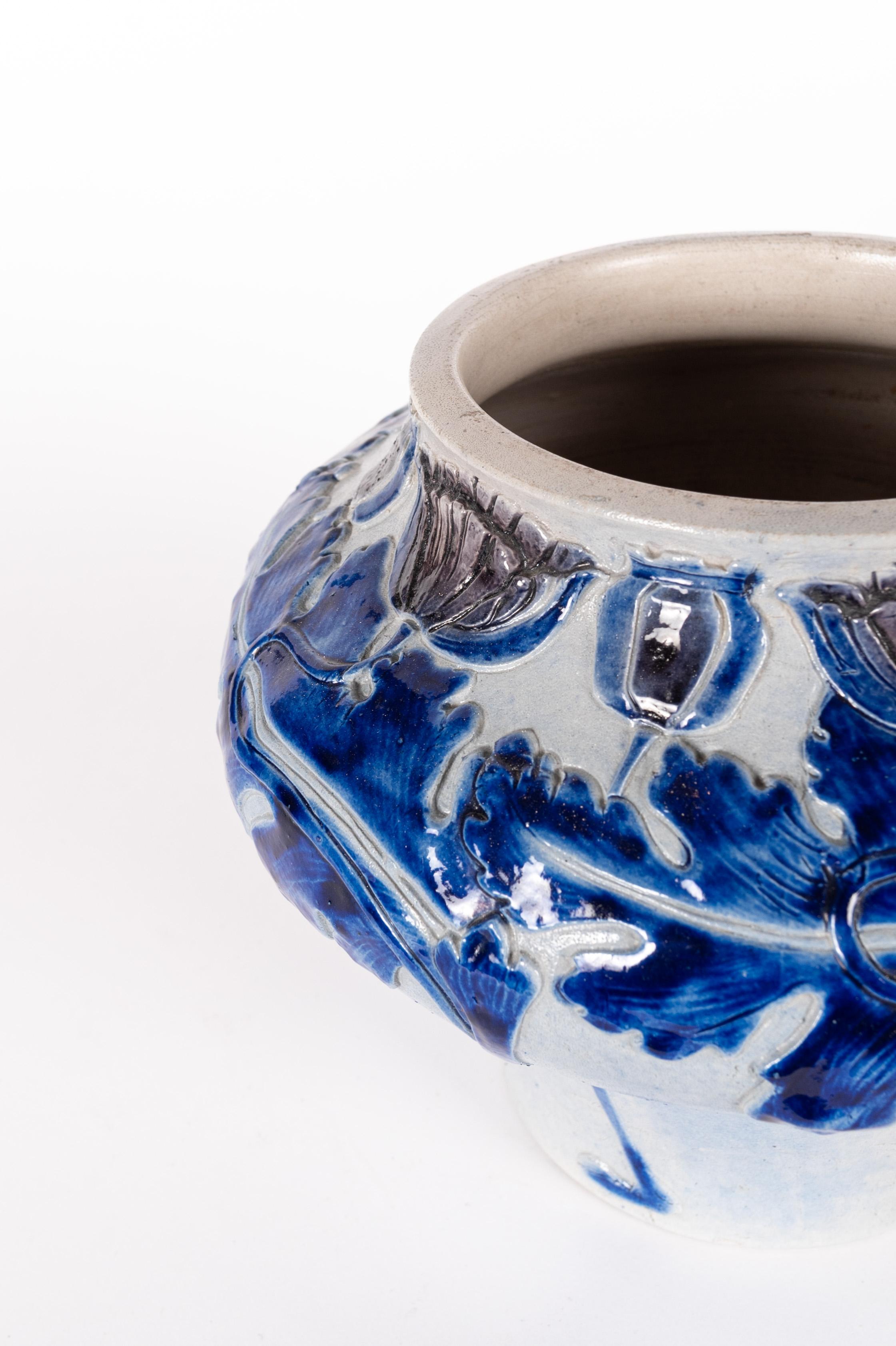 Dutch Art Nouveau vase in blue - white stoneware by August Fuchs (Amsterdam) For Sale