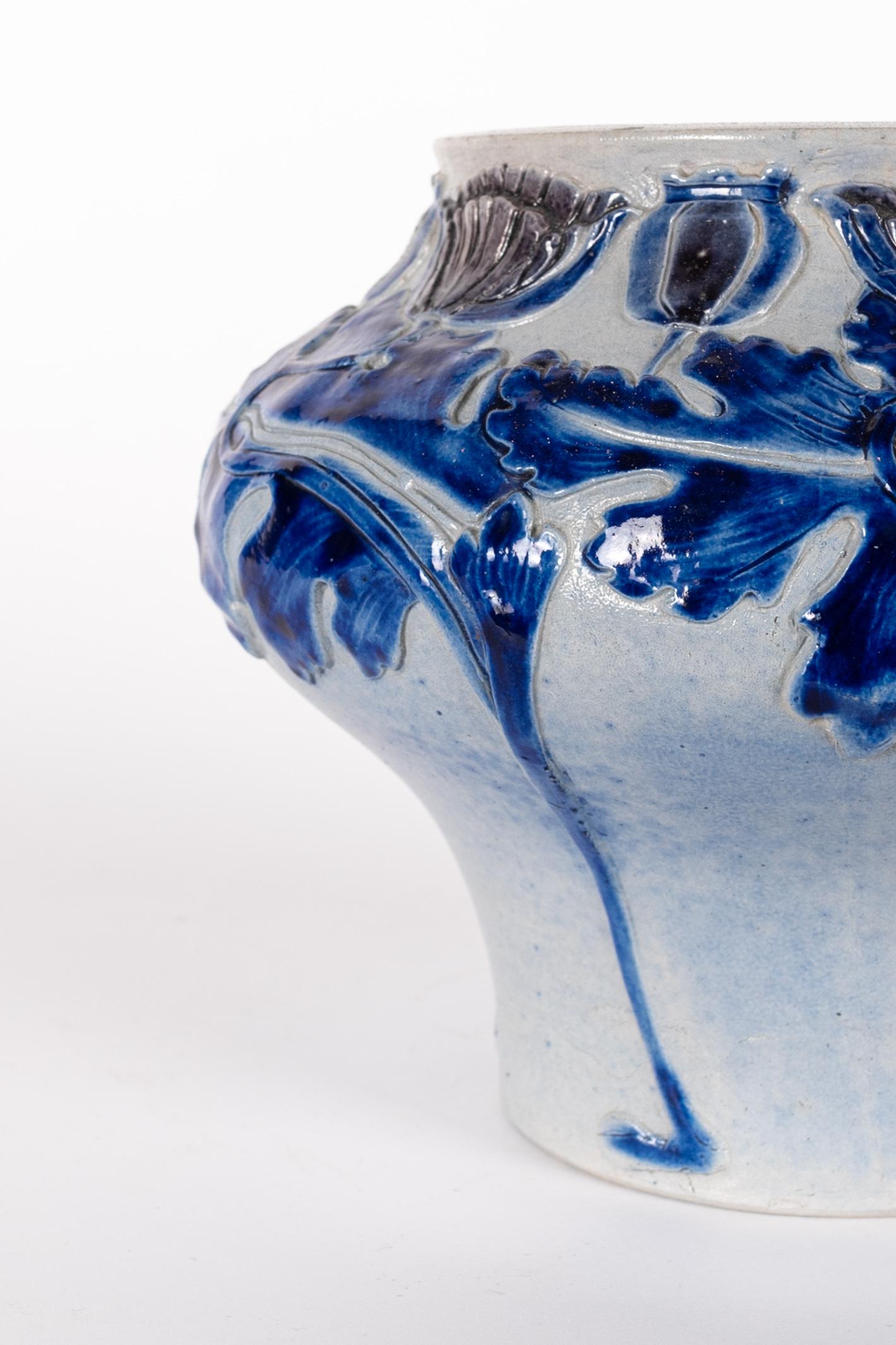Art Nouveau vase in blue - white stoneware by August Fuchs (Amsterdam) In Good Condition For Sale In Oostende, BE