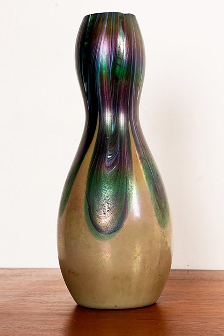 Vaso Art Nouveau in pasta di vetro in stile Art Favrile. in vendita 4