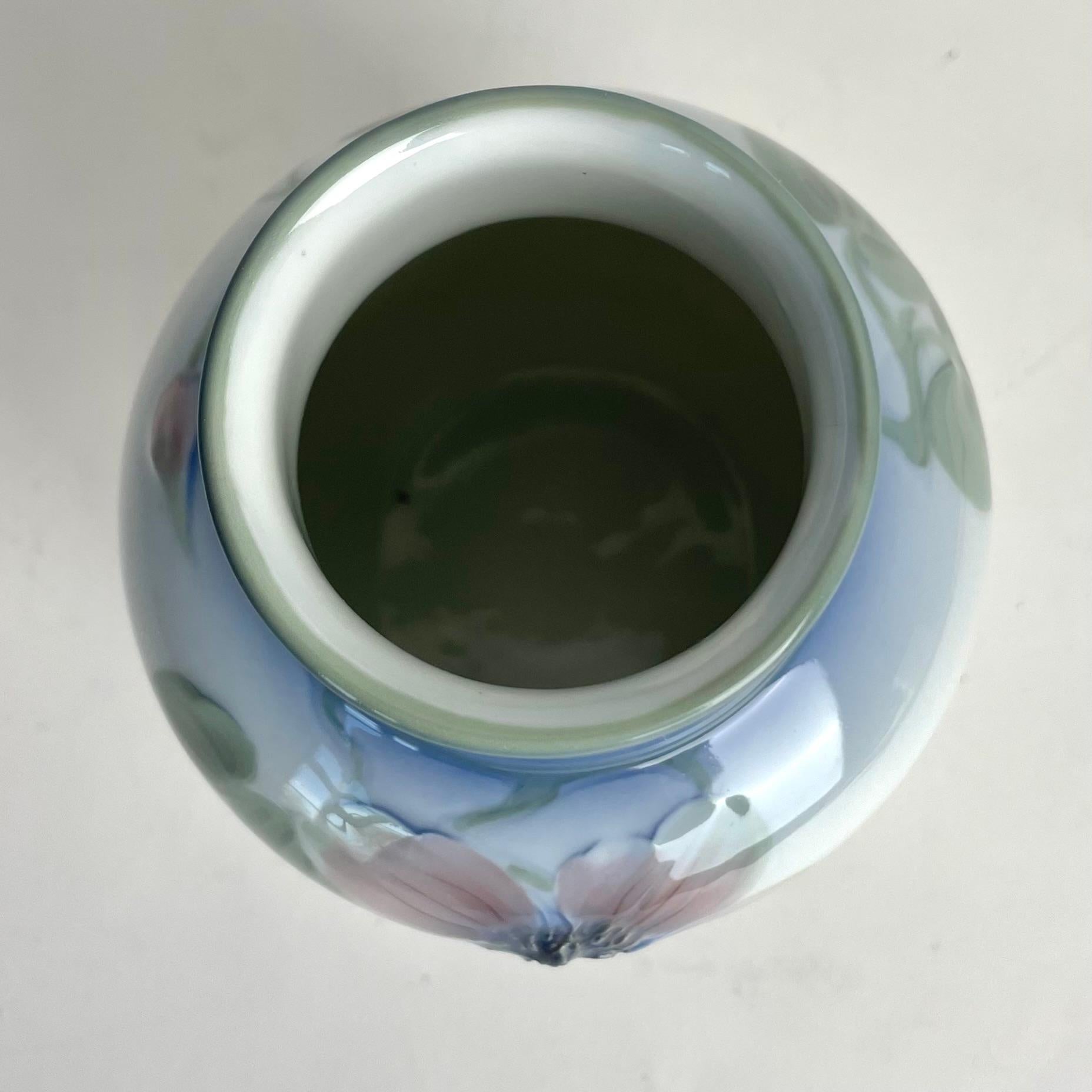 Art Nouveau Vase in porcelain by Nils Emil Lundström for Rörstrand, Sweden For Sale 4