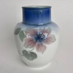 Jugendstilvase aus Porzellan von Nils Emil Lundström für Rörstrand, Schweden