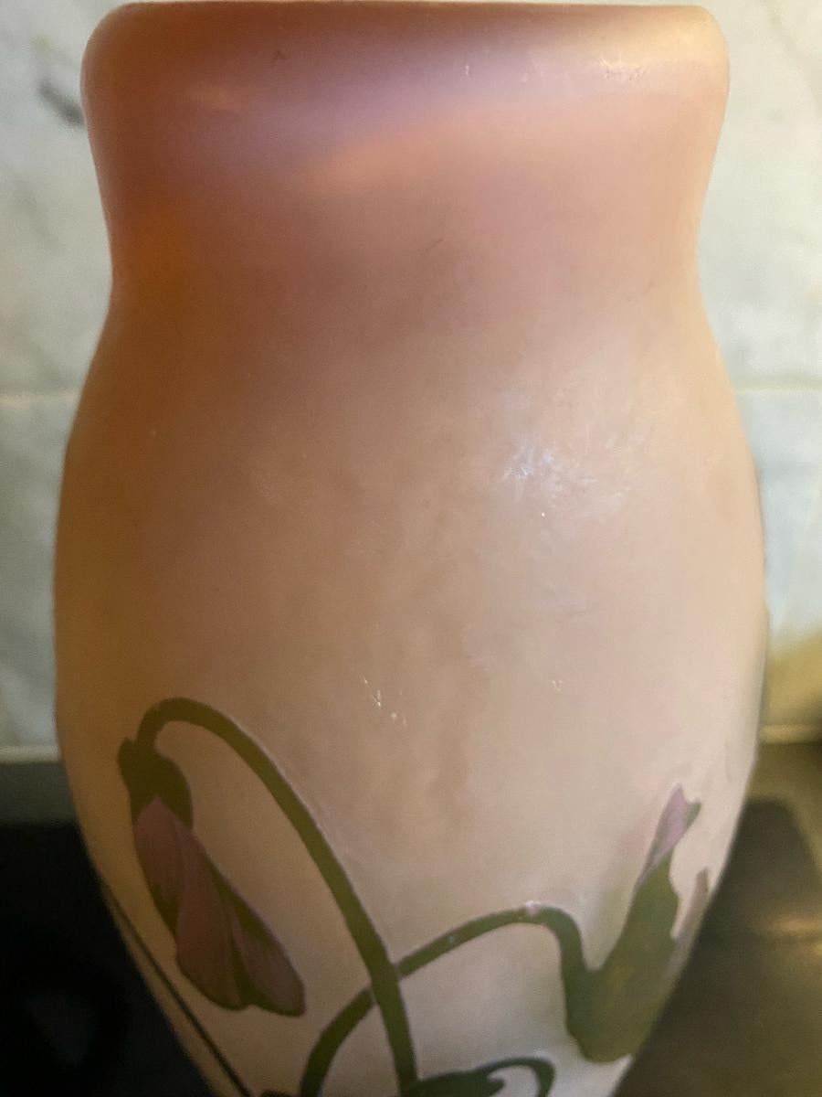 Early 20th Century Art Nouveau Vase in Soft Pink Flowery Etched Glass by Arsall For Sale