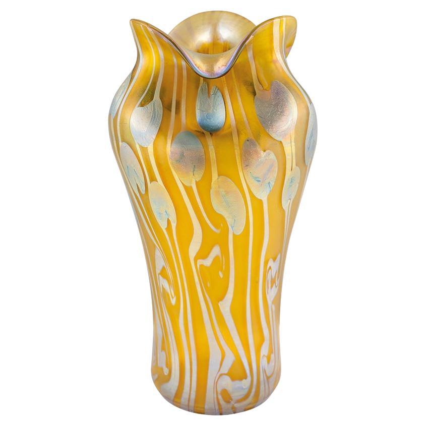 Vaso Art Nouveau Johann Loetz Witwe decorazione non identificata ca. 1901 firmato