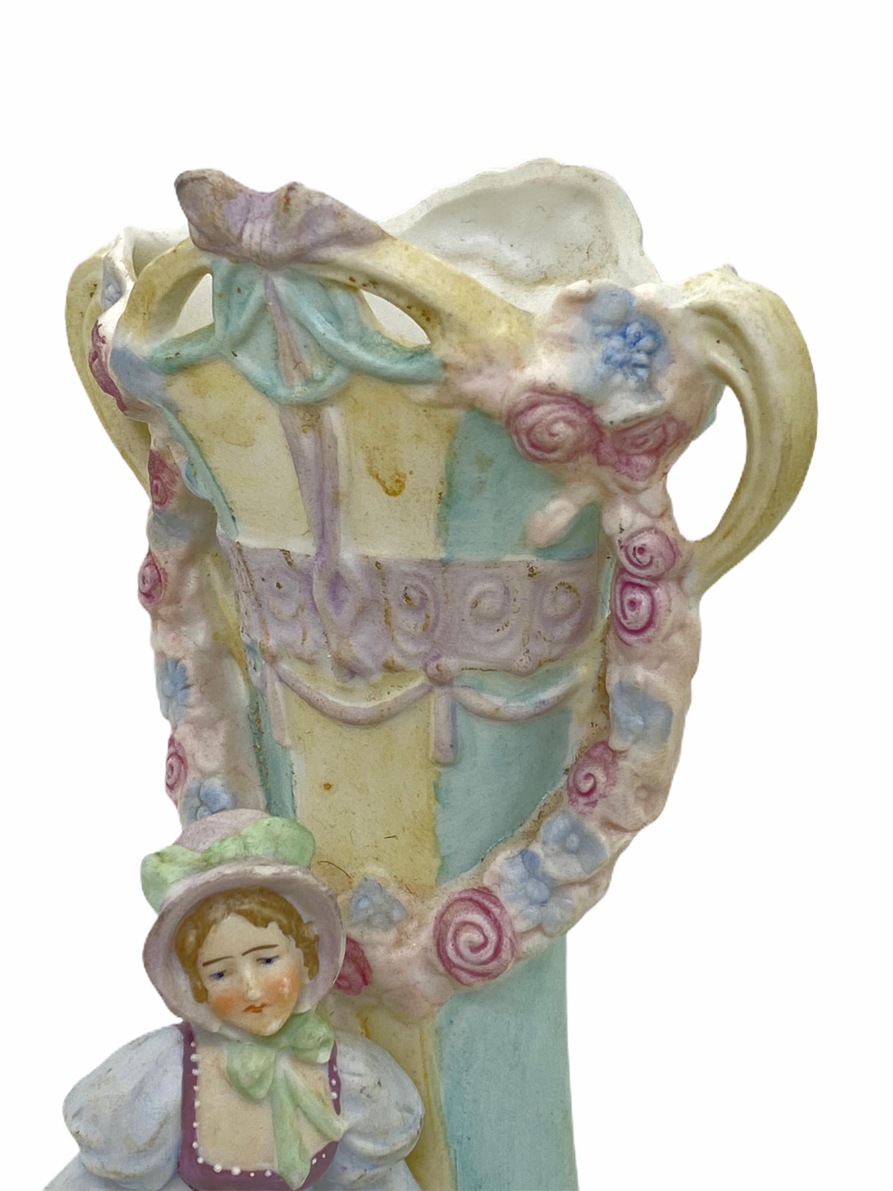 Art Nouveau Vase Noble Lady Figurine Bisque Porcelain, German, circa 1900 For Sale 2