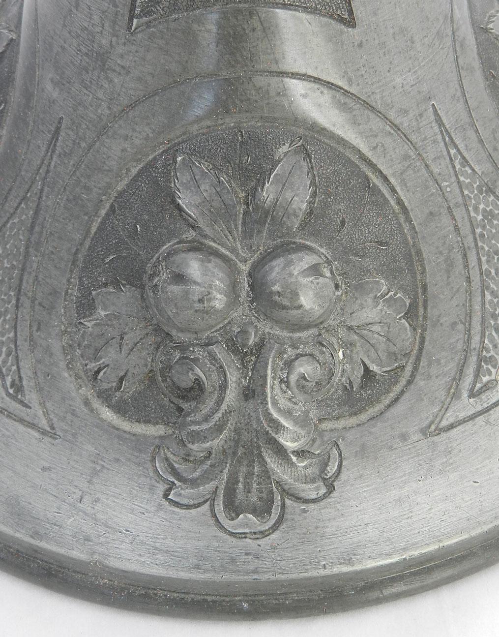 Art Nouveau Vase Pewter Signed A Villien Monumental Belle Epoque, circa 1900 For Sale 2