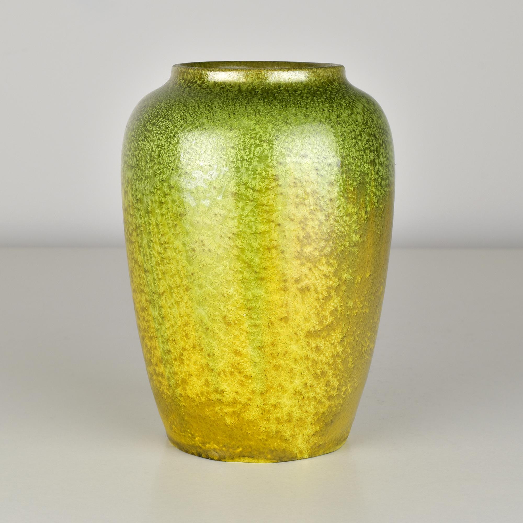 Francese Vaso Art Nouveau w. Spettacolare smalto cristallino attr. a Sarrguemines in vendita