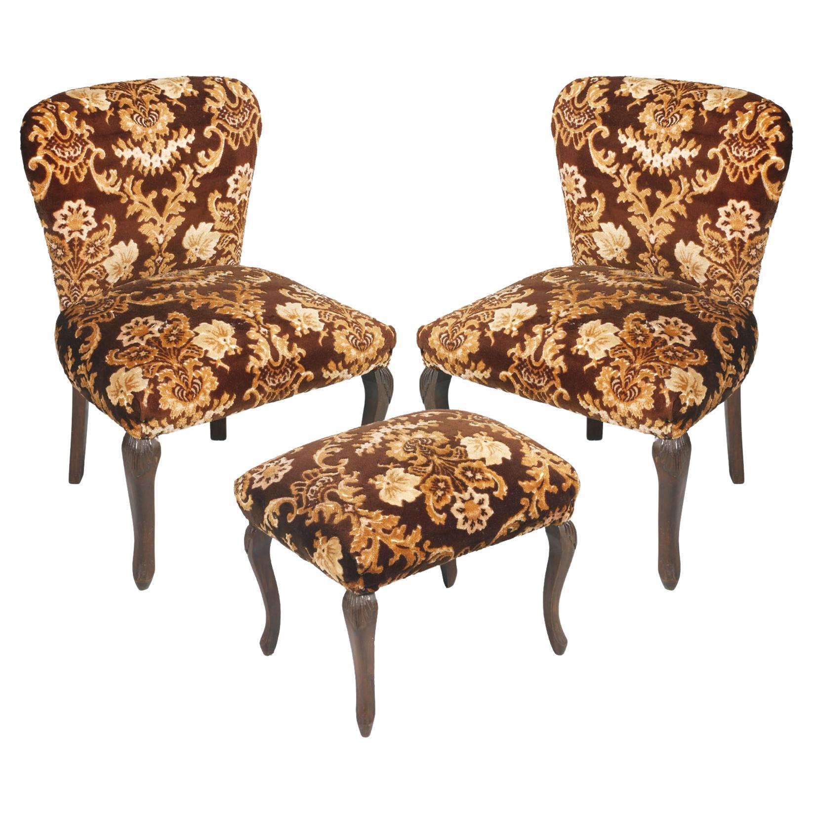 Art Nouveau Venetian Bedroom Chairs & Footrest With precious Fortuny Upholstery For Sale