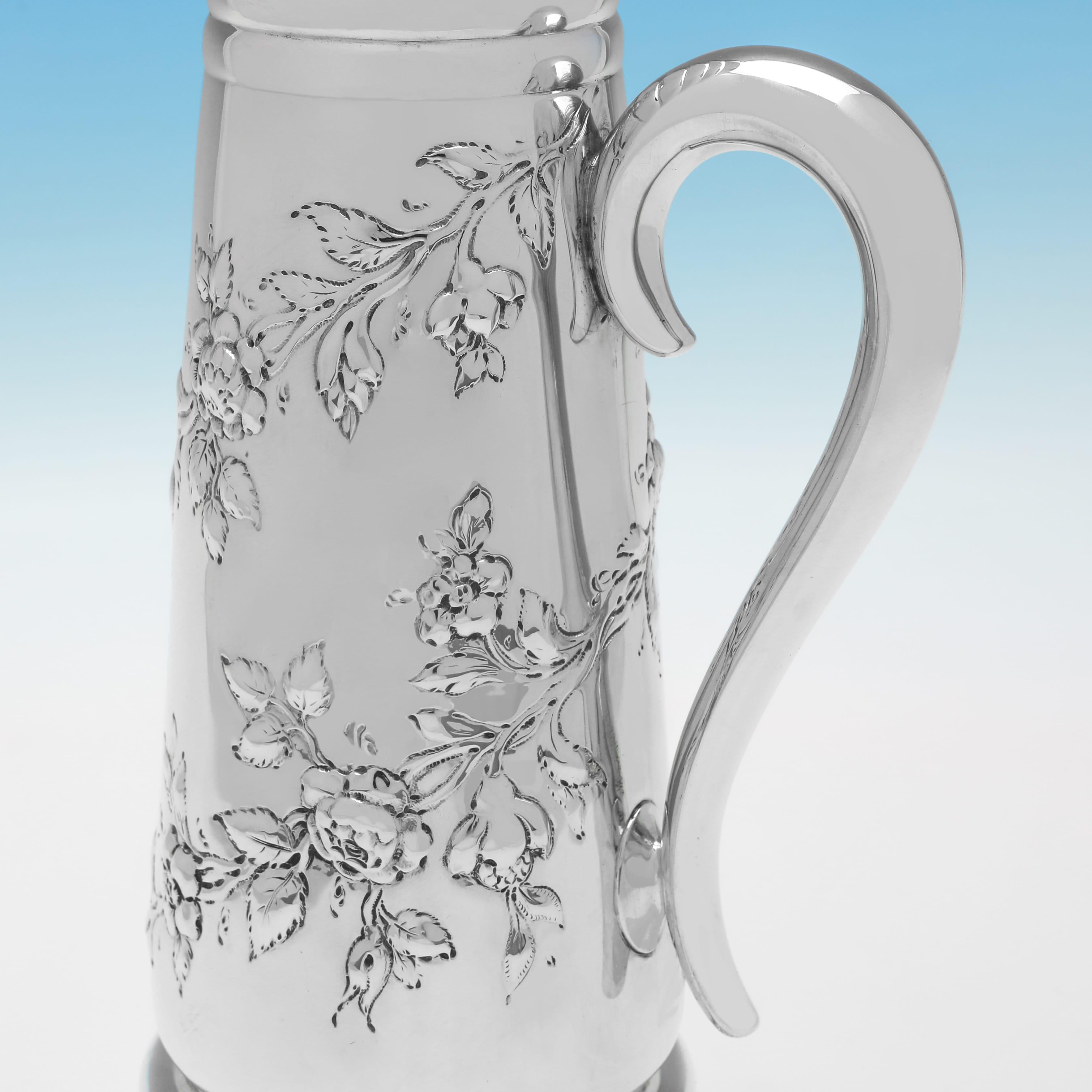 English Art nouveau Victorian sterling silver water jug made in London in 1883 For Sale