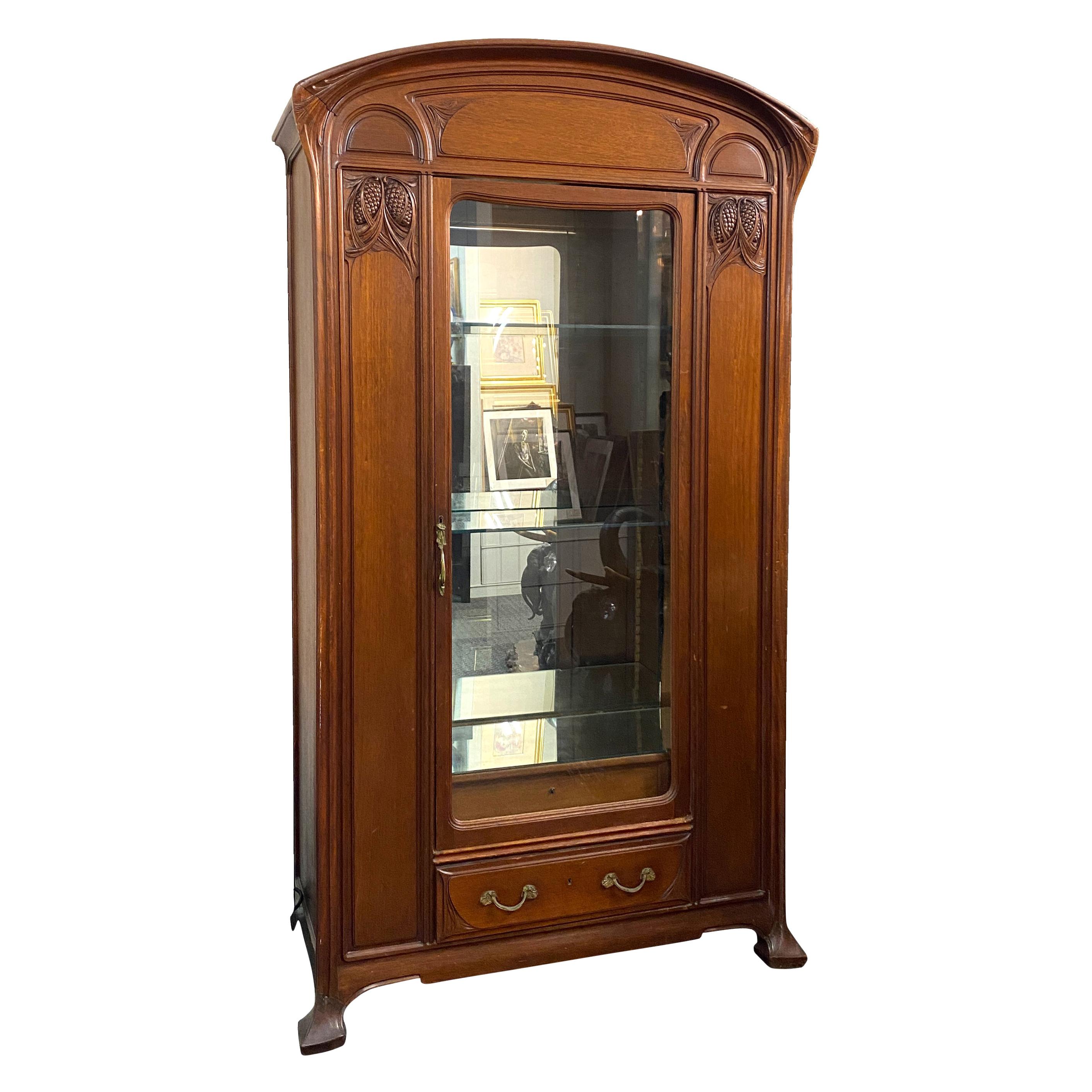 Art-Nouveau Vienna Secessionist Rosewood Cabinet, Stylized Brass Pull and Key For Sale