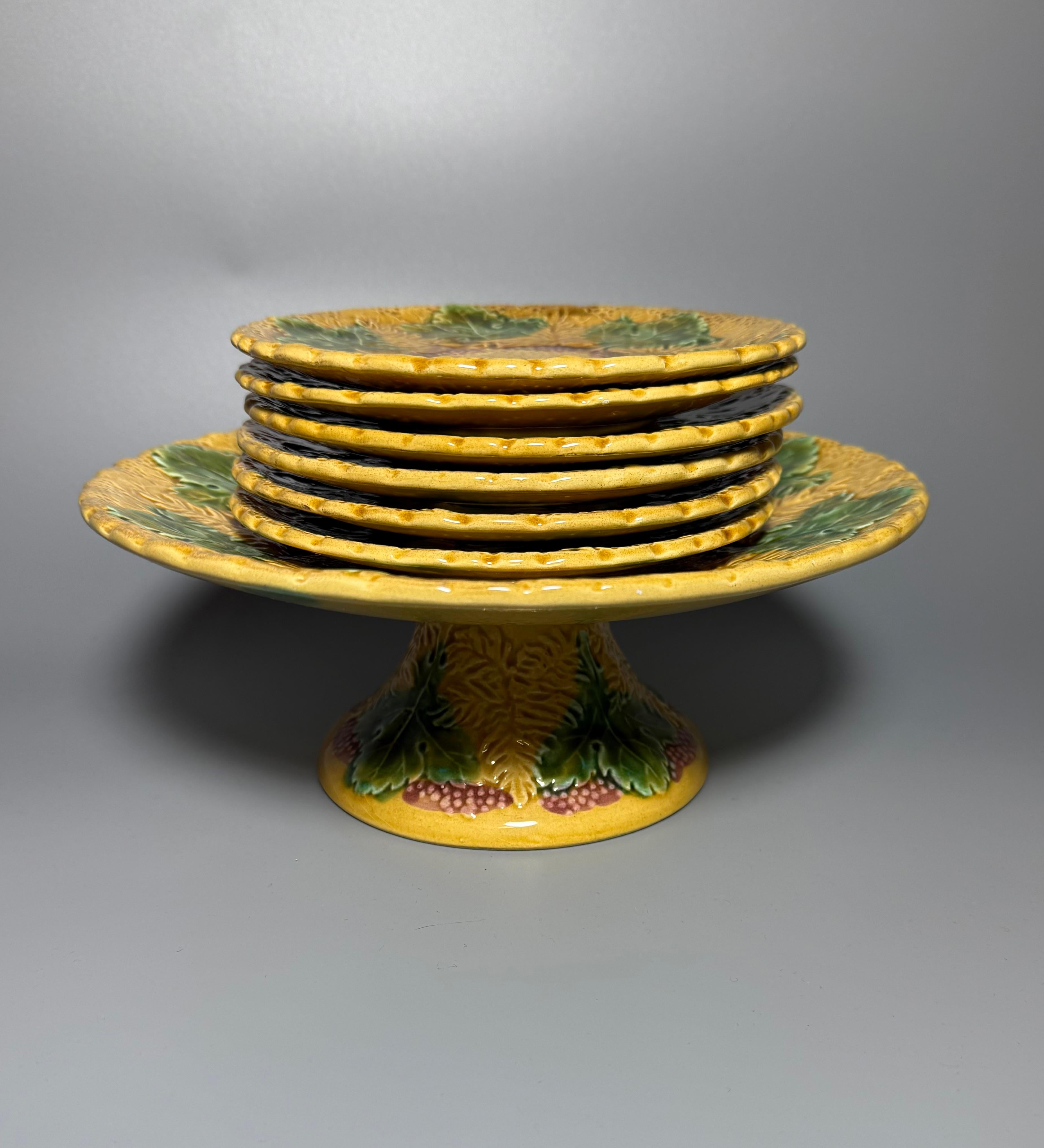 Art Nouveau Vintage Mayólica 1 centro de mesa/frutero y 6 platos en venta 4