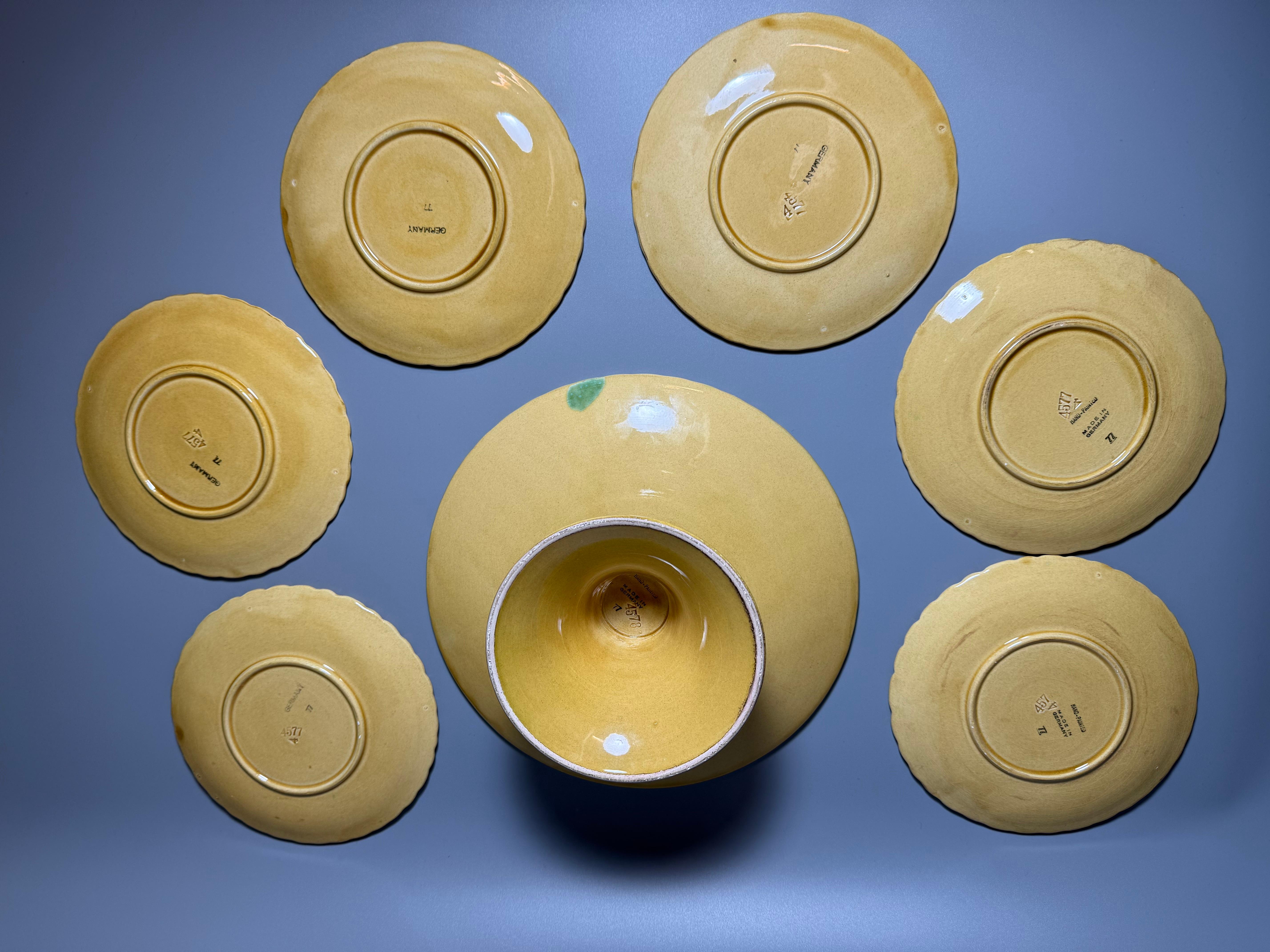Art Nouveau Vintage Mayólica 1 centro de mesa/frutero y 6 platos en venta 3