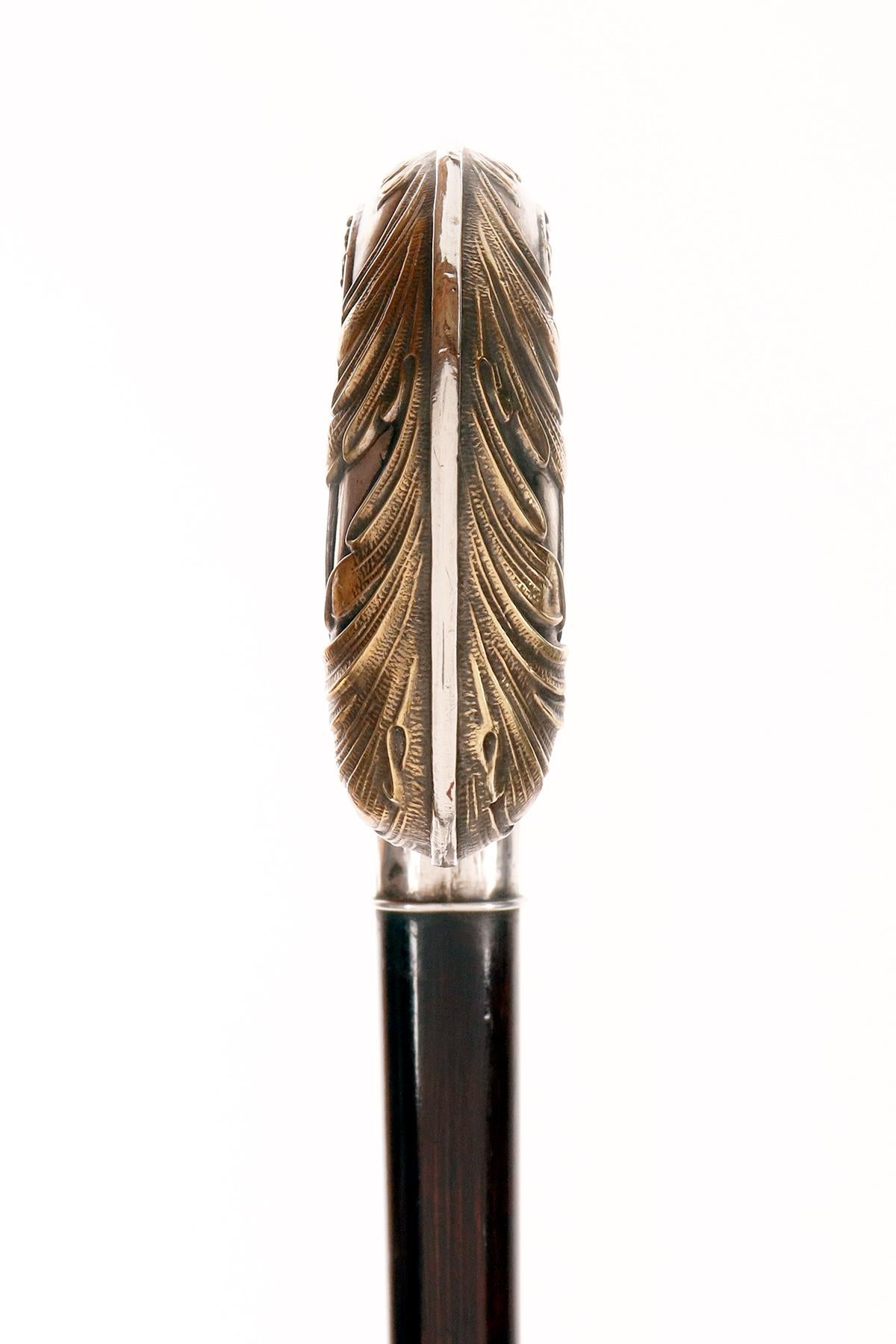 Bastone da passeggio Art Nouveau, pomello in argento con foglie, Francia 1900. in vendita 1