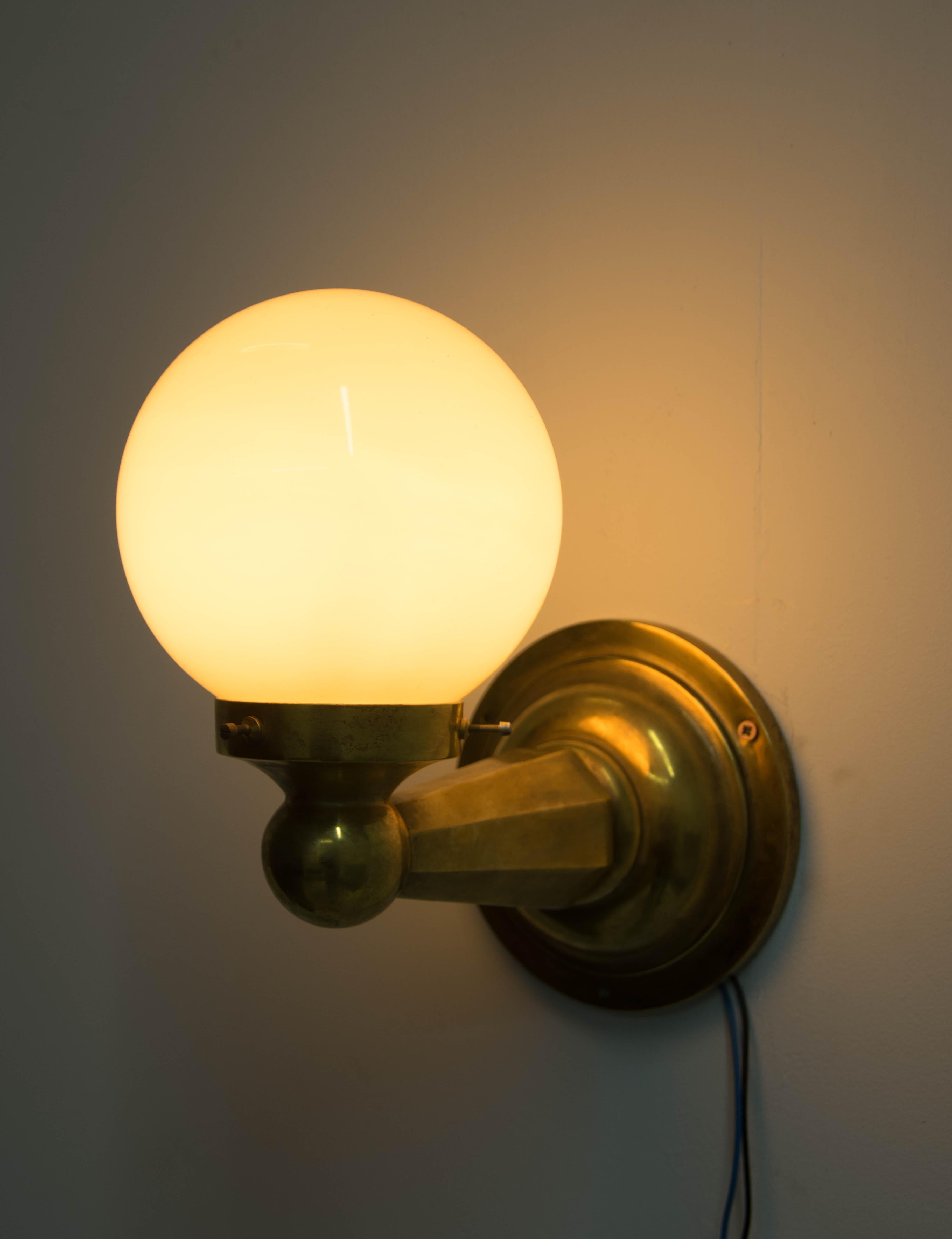 Art Nouveau Wall Lamp, 1920s In Good Condition In Praha, CZ