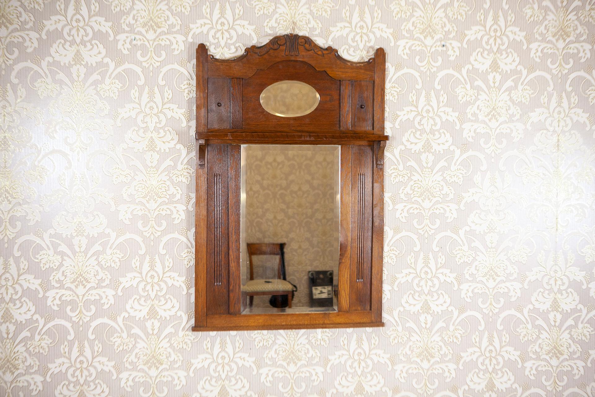 Miroir mural Art Nouveau dans un cadre en chêne, début du 20e siècle en vente 2