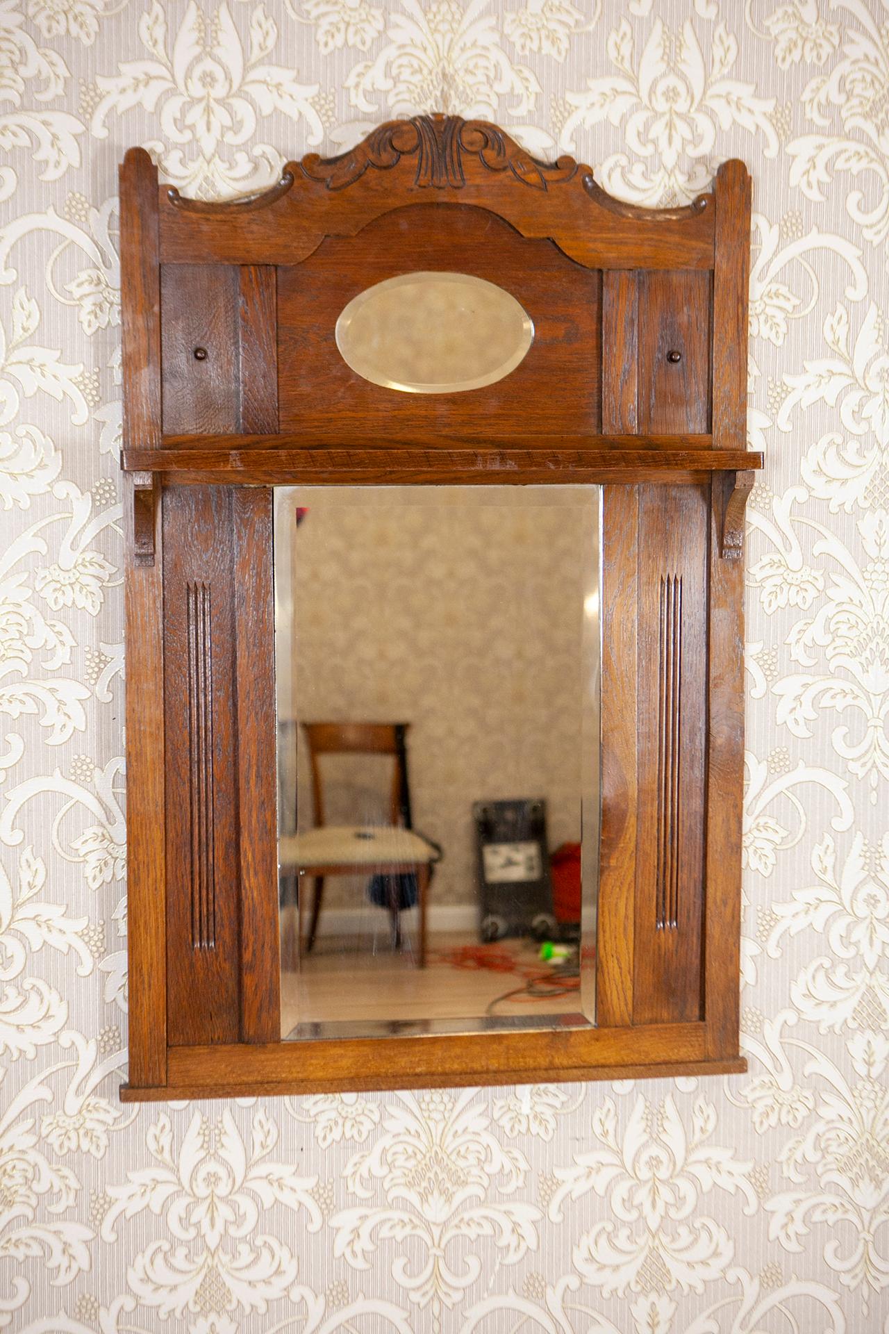Miroir mural Art Nouveau dans un cadre en chêne, début du 20e siècle en vente 3