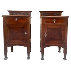 Tables de nuit Art Nouveau des années 1900, lot de 2