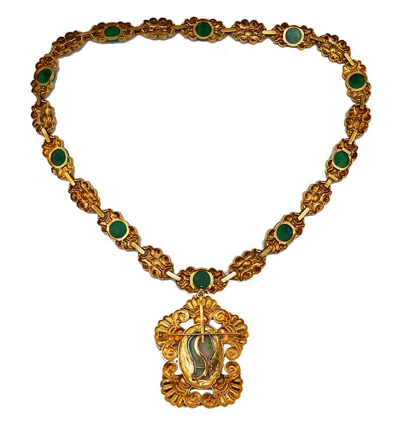 Women's or Men's Art Nouveau Wander France Jade 18k Gold Necklace Brooch Pendant For Sale