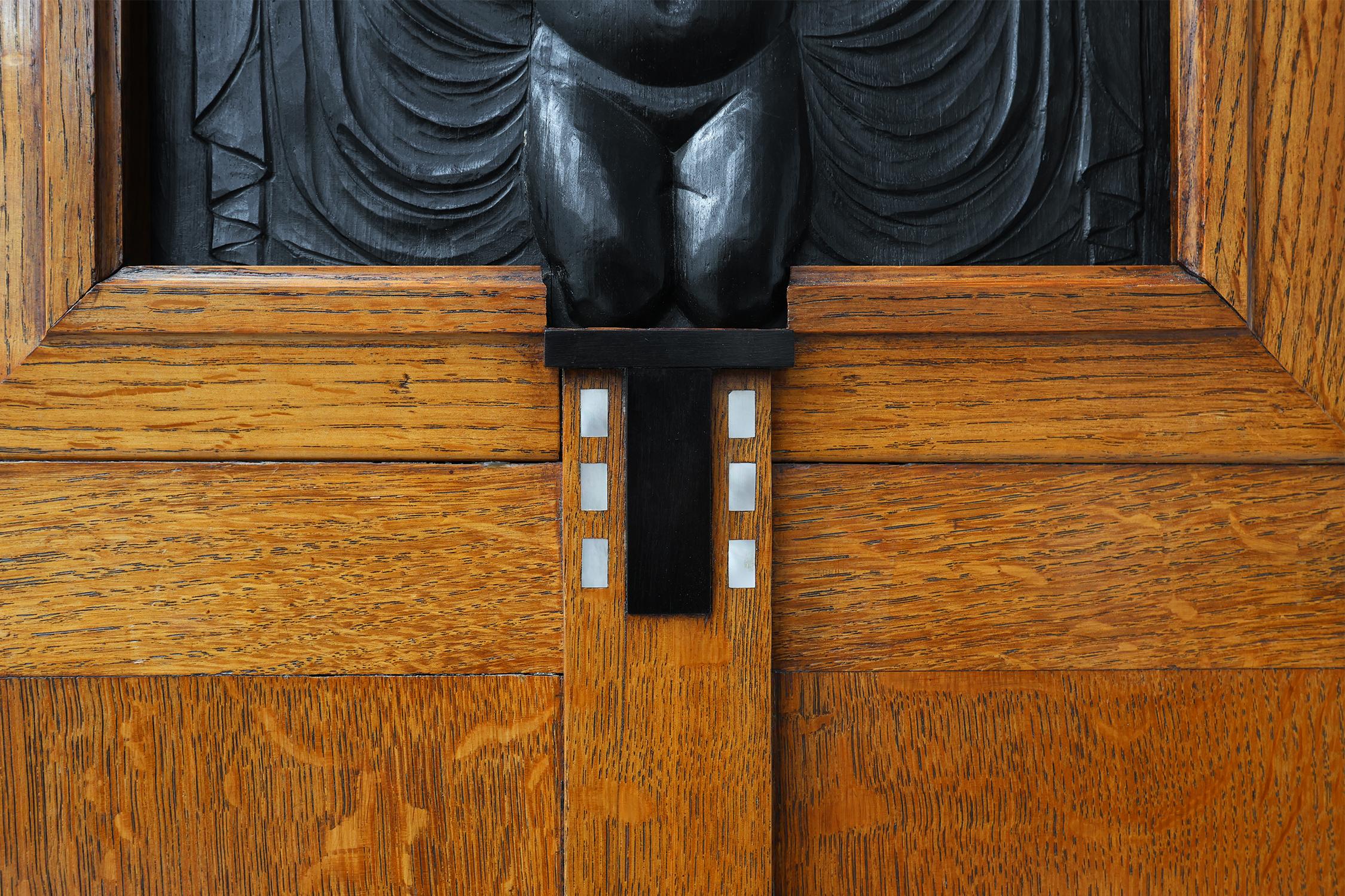 Art Nouveau wardrobe attr. to De Coene with artwork by Geo Verbanck, Belgium In Good Condition For Sale In Meulebeke, BE
