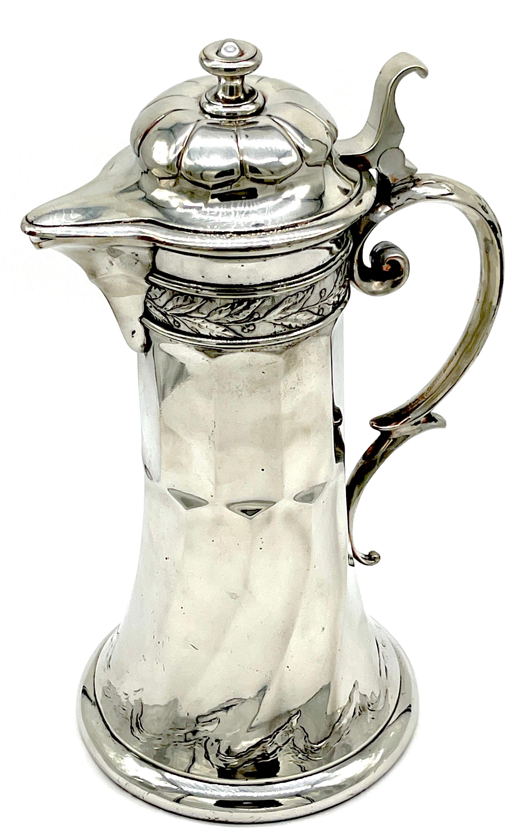 Art Nouveau 'Wave' Motif Silver on Copper Flagon by Kayserzinn
Germany, circa 1900s

This is a fine example of Art Nouveau with this exquisite 'Wave' motif silver on copper flagon by Kayserzinn. From Germany and dating back to the 1900s, this 