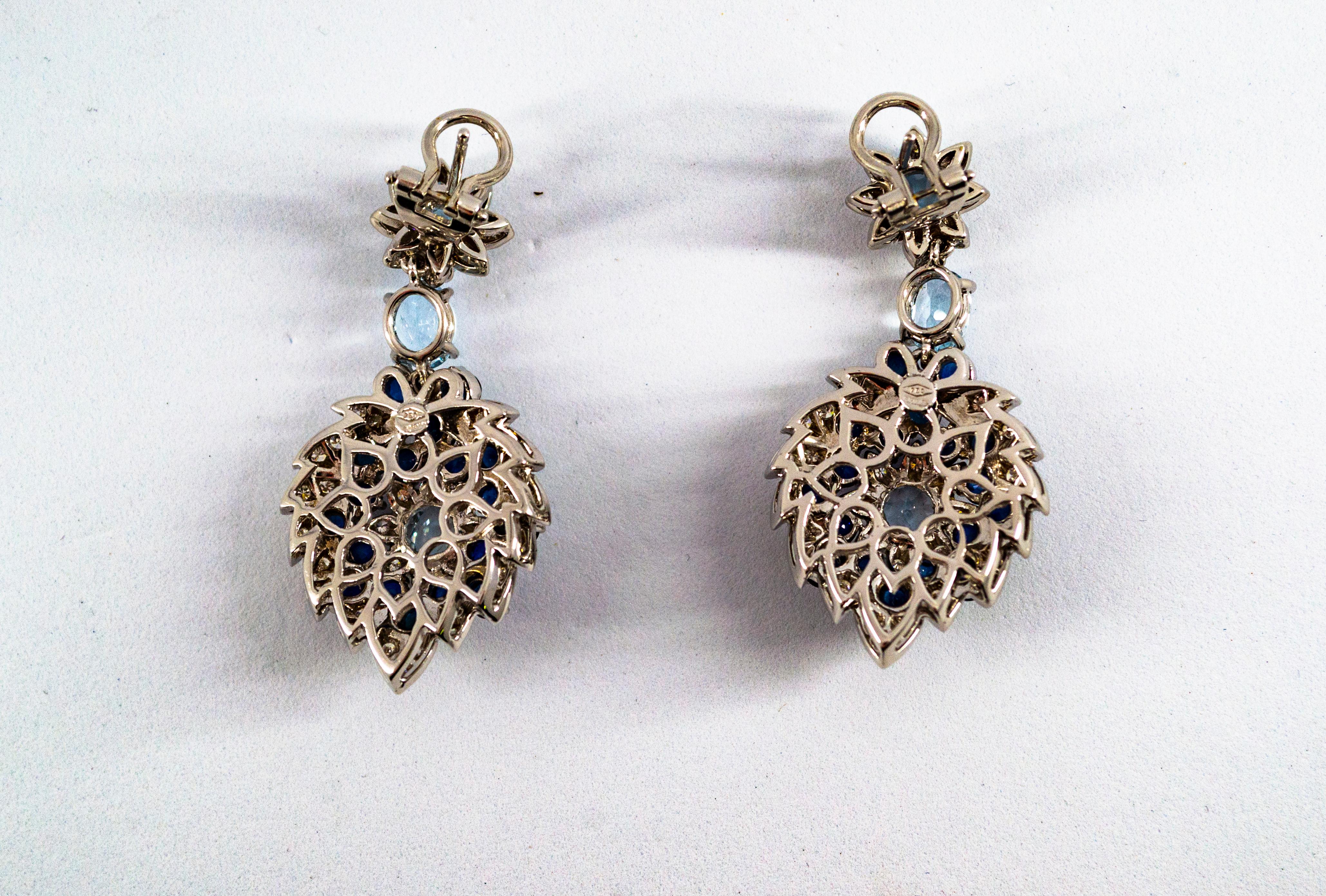 Clips d'oreilles Art Nouveau en or blanc, diamants blancs, saphirs bleus et aigue-marines en vente 5