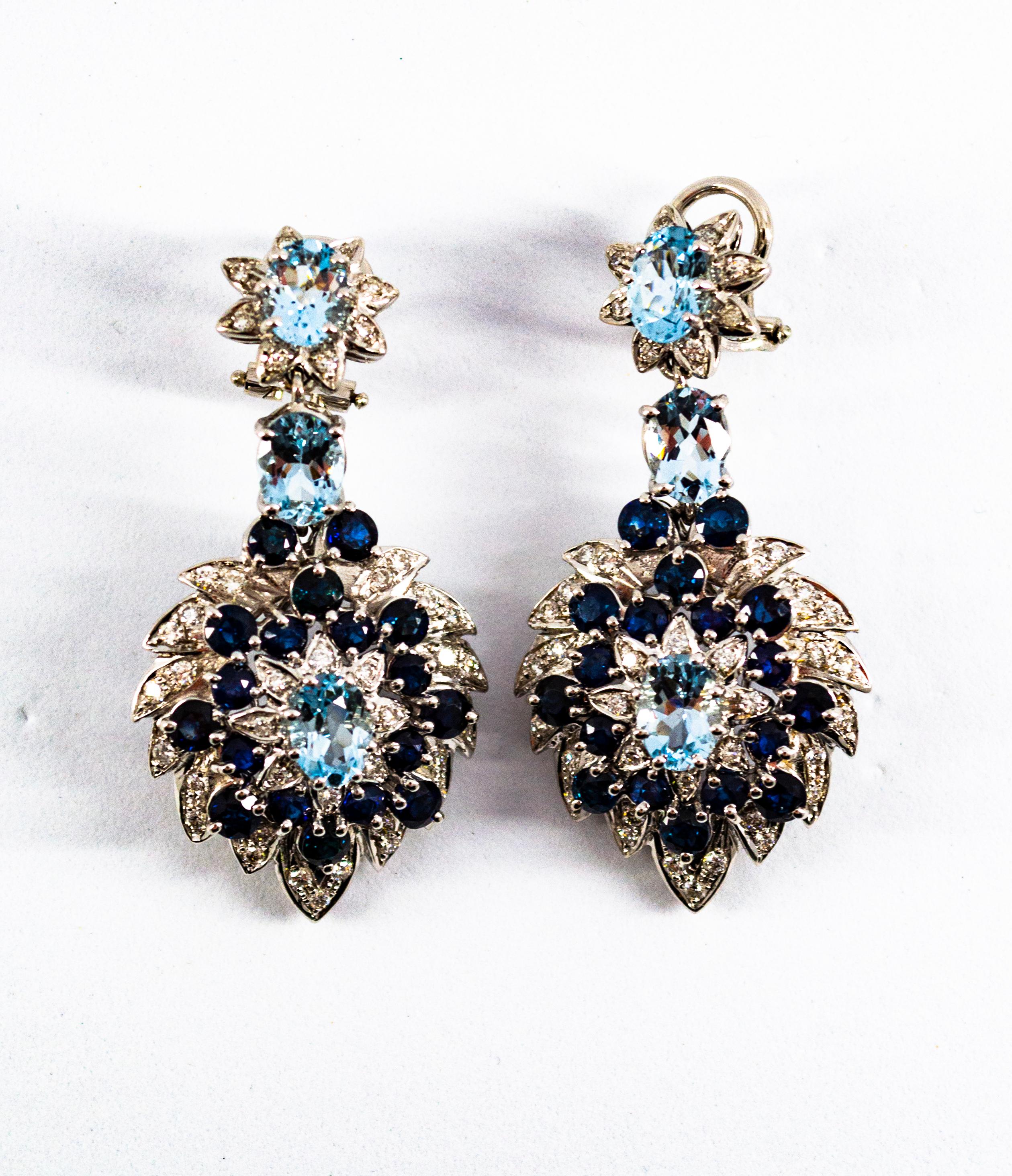 Orecchini a clip in oro bianco con diamanti bianchi, zaffiri blu e acquamarine in vendita 3