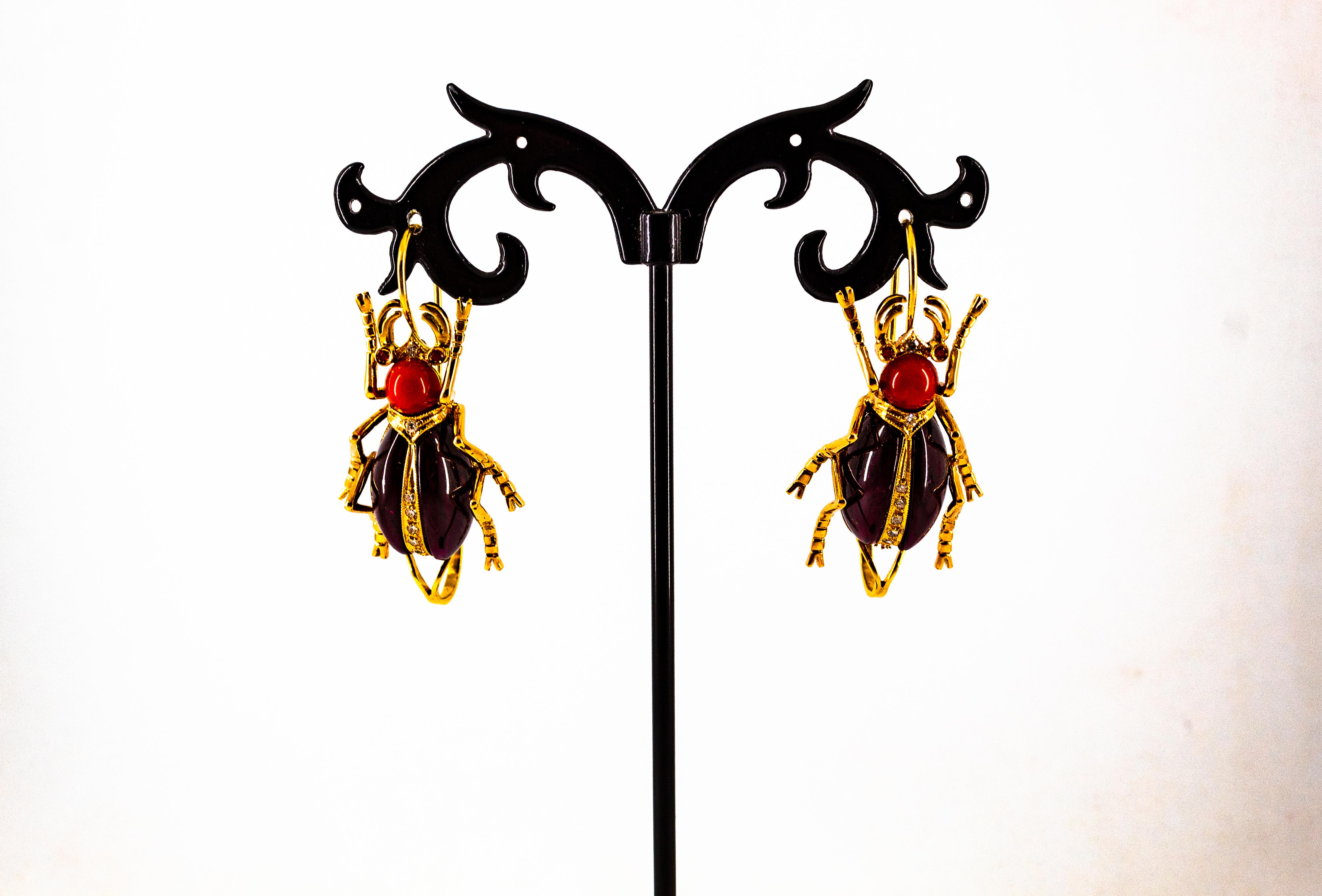 Boucles d'oreilles à levier Art Nouveau en or jaune avec diamant blanc, corail, rubis et grenat Unisexe en vente