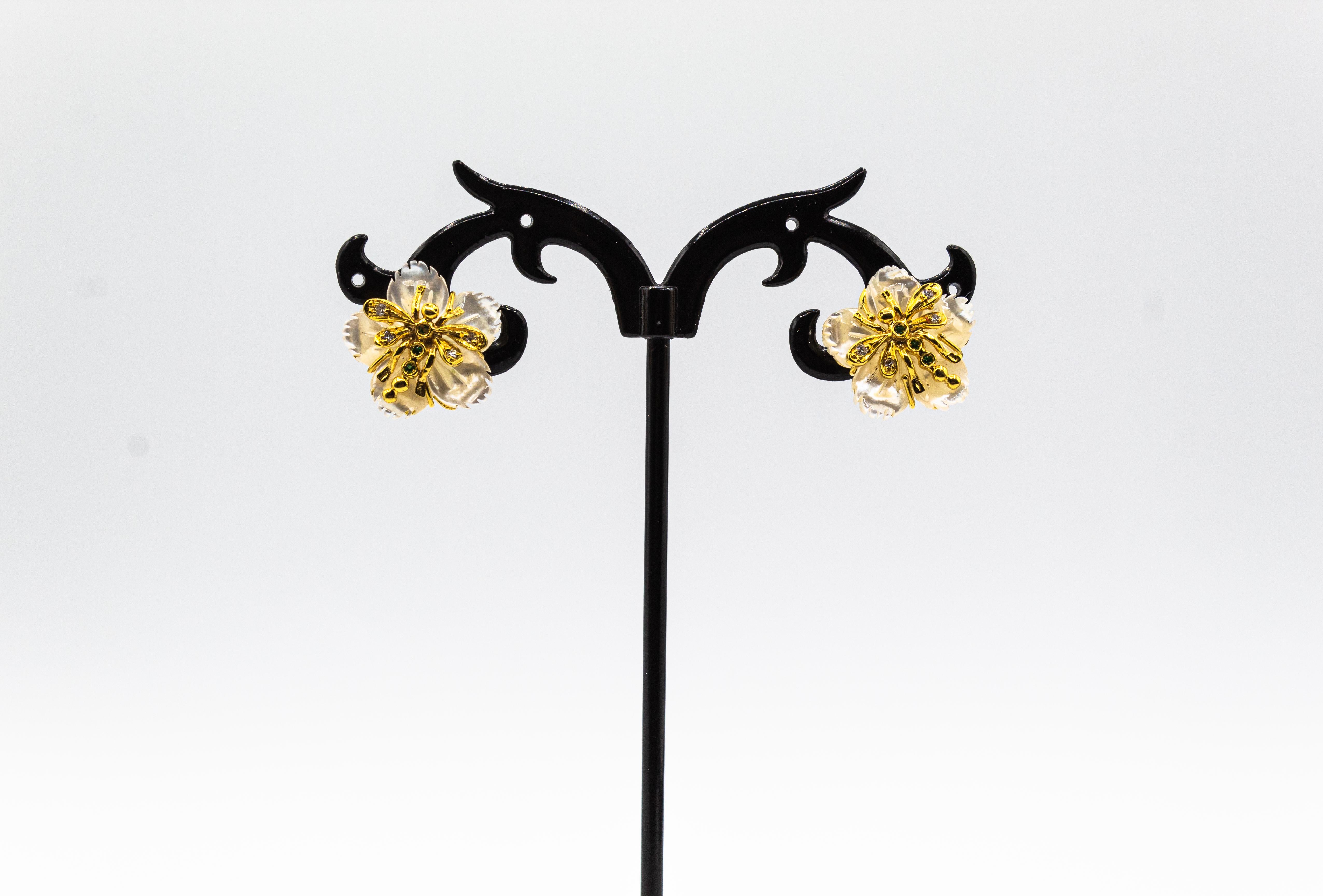 Art Nouveau White Diamond Emerald Mother of Pearl Yellow Gold Flowers Earrings In New Condition In Naples, IT