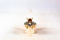 Bague cocktail Art Nouveau en or jaune avec diamant blanc, émeraude, rubis et aigue-marine