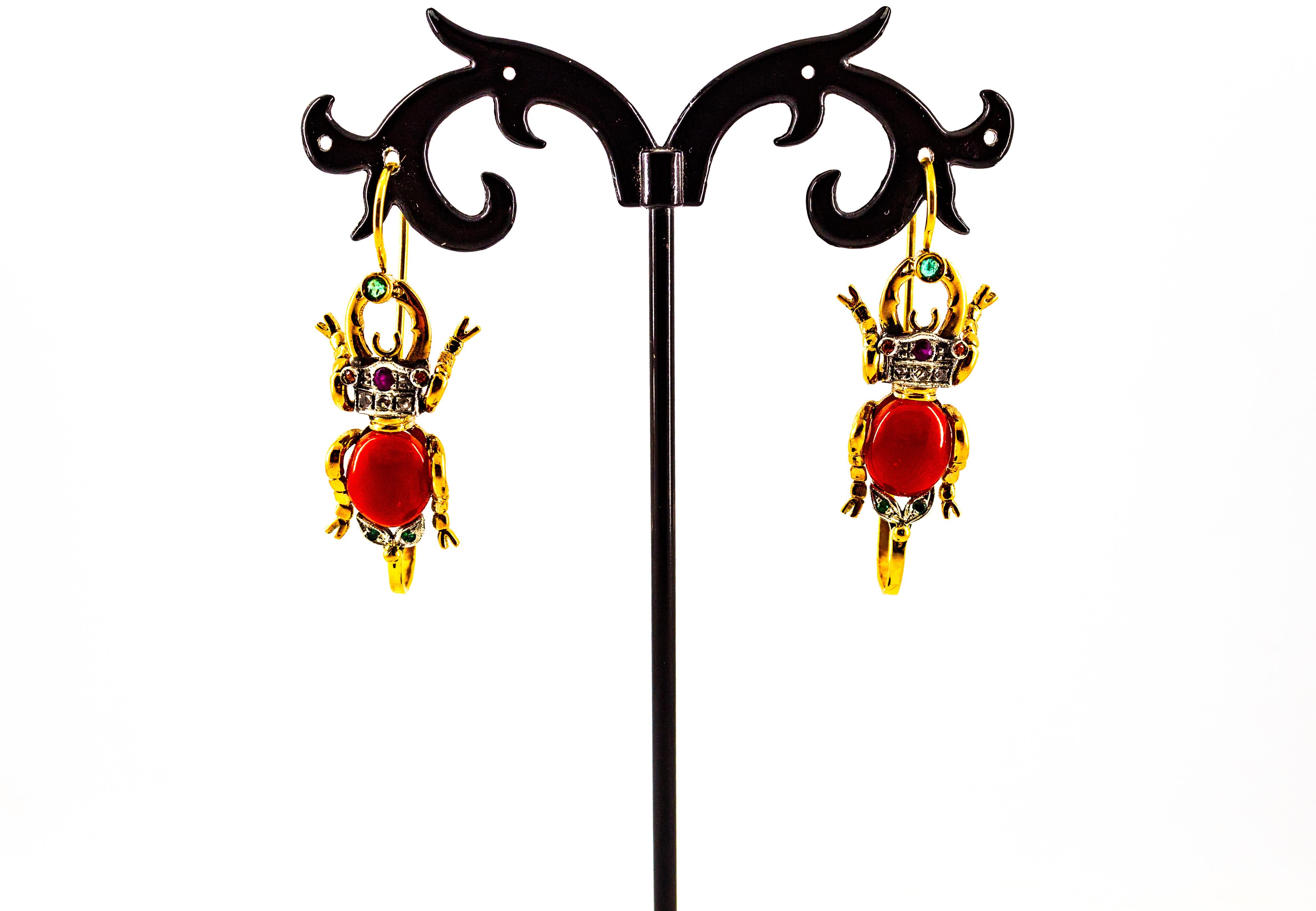 Klappbrisur-Ohrringe im Jugendstil, weißer Diamant Smaragd Rubin Rote Koralle Gelbgold für Damen oder Herren im Angebot