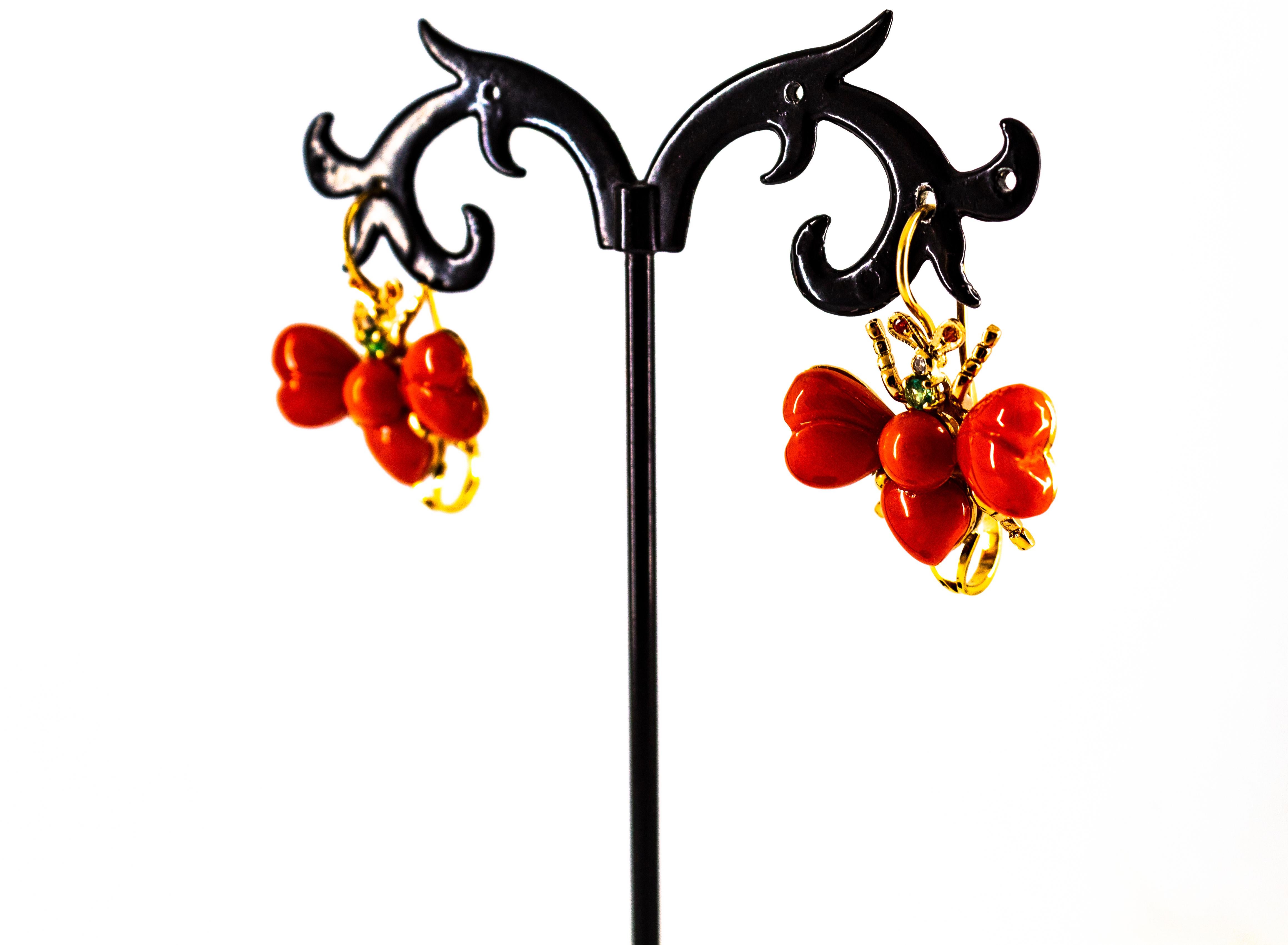 Boucles d'oreilles à levier Art Nouveau en or jaune avec diamants blancs, émeraudes, rubis, corail rouge en vente 3