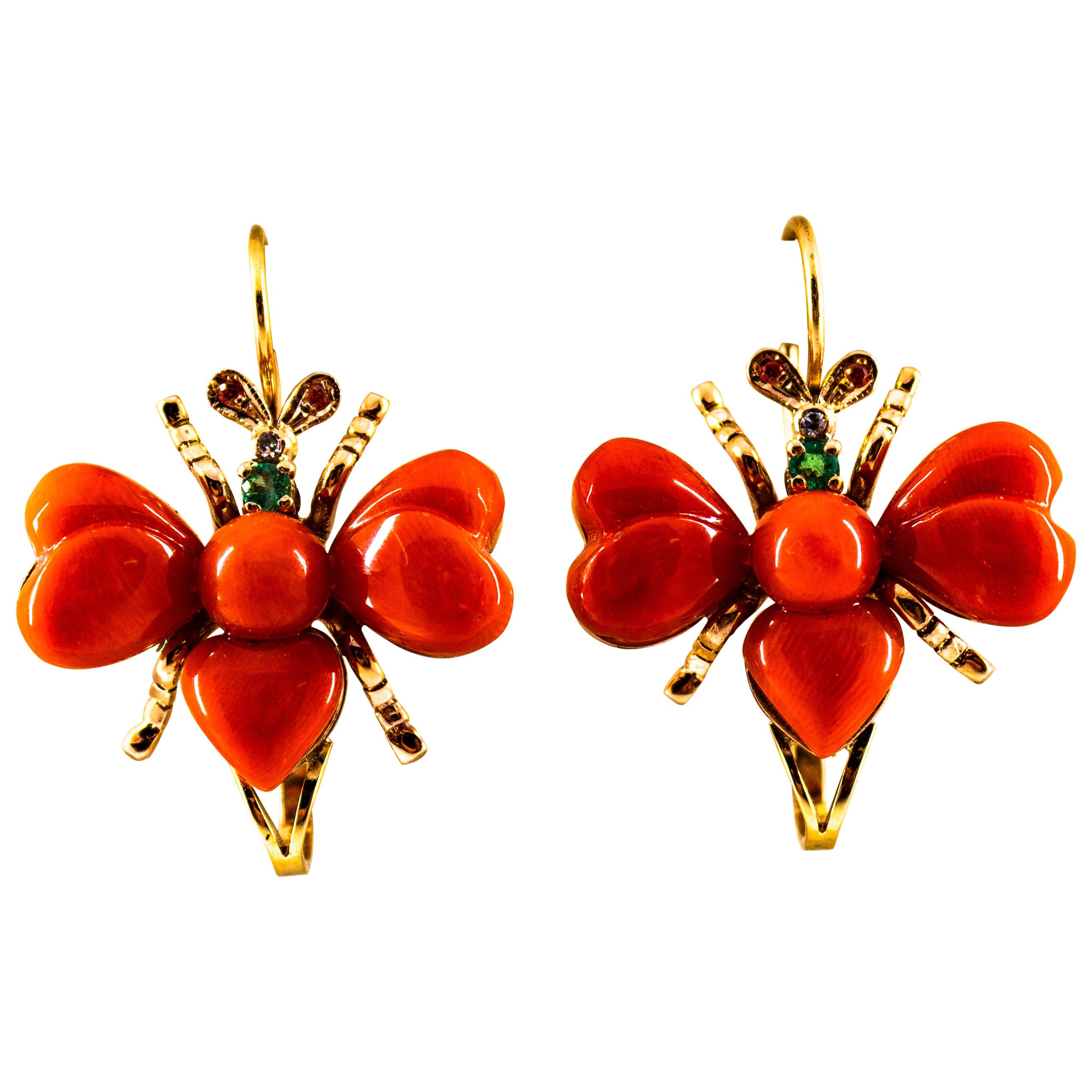 Jugendstil-Ohrringe mit Klappbrisur, weißer Diamant, Smaragd, Rubin, roter Koralle, Gelbgold