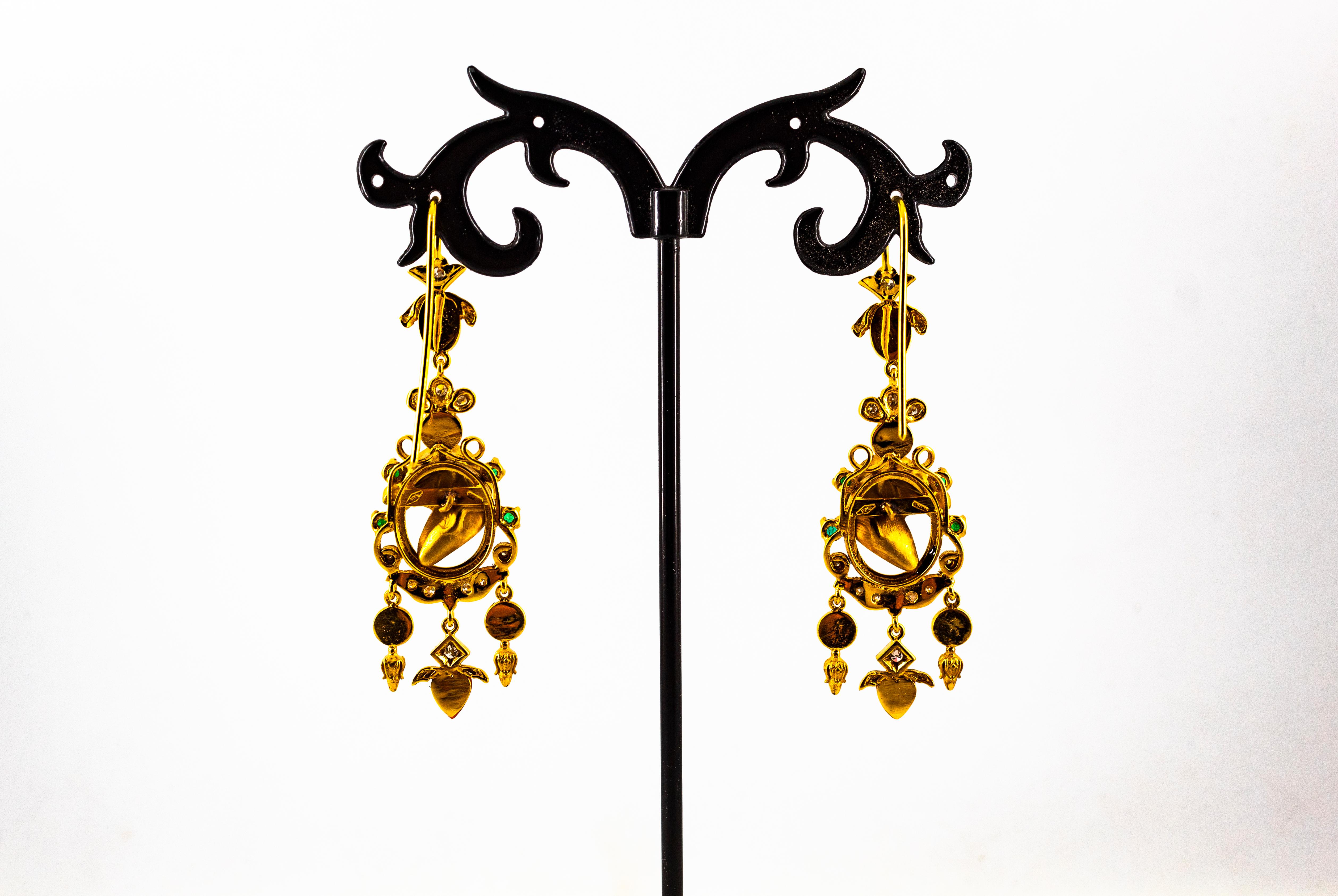 Jugendstil Weiß Diamant Smaragd Türkis Gelbgold Pferd Ohrringe Tropfen im Angebot 3