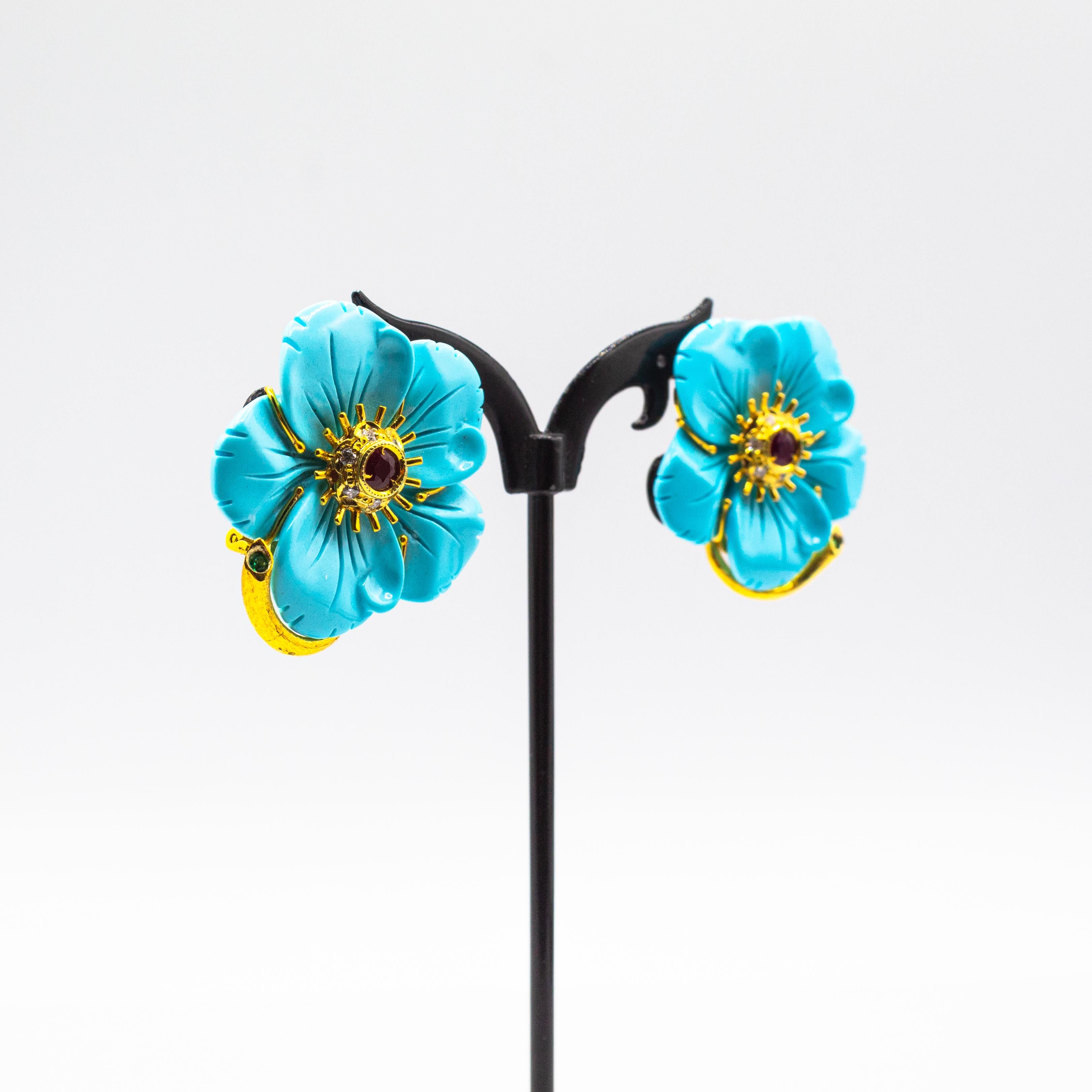 Art Nouveau White Diamond Turquoise Ruby Yellow Gold Clip-On Flowers Earrings In condizioni Nuovo in vendita a Naples, IT