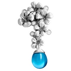 Modern White Gold Brooch with Diamonds and Removable Topaz, Feat. in Vogue