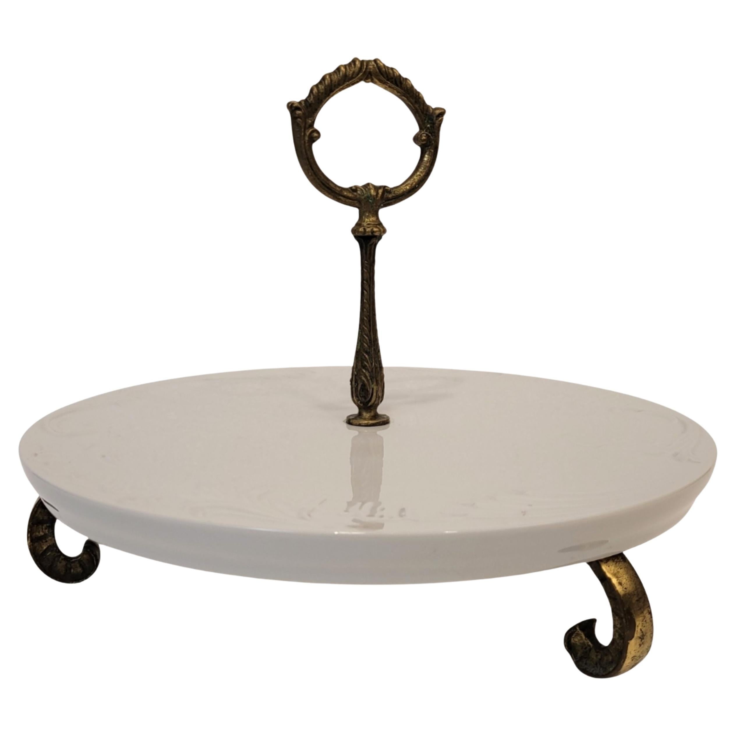 Tortenplatte aus weißem Porzellan im Jugendstil aus Limoges, Frankreich im Angebot