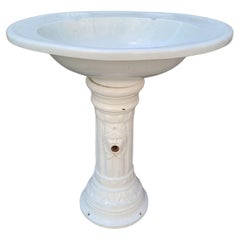Art Nouveau Lavabo en porcelaine blanche avec pilastre France