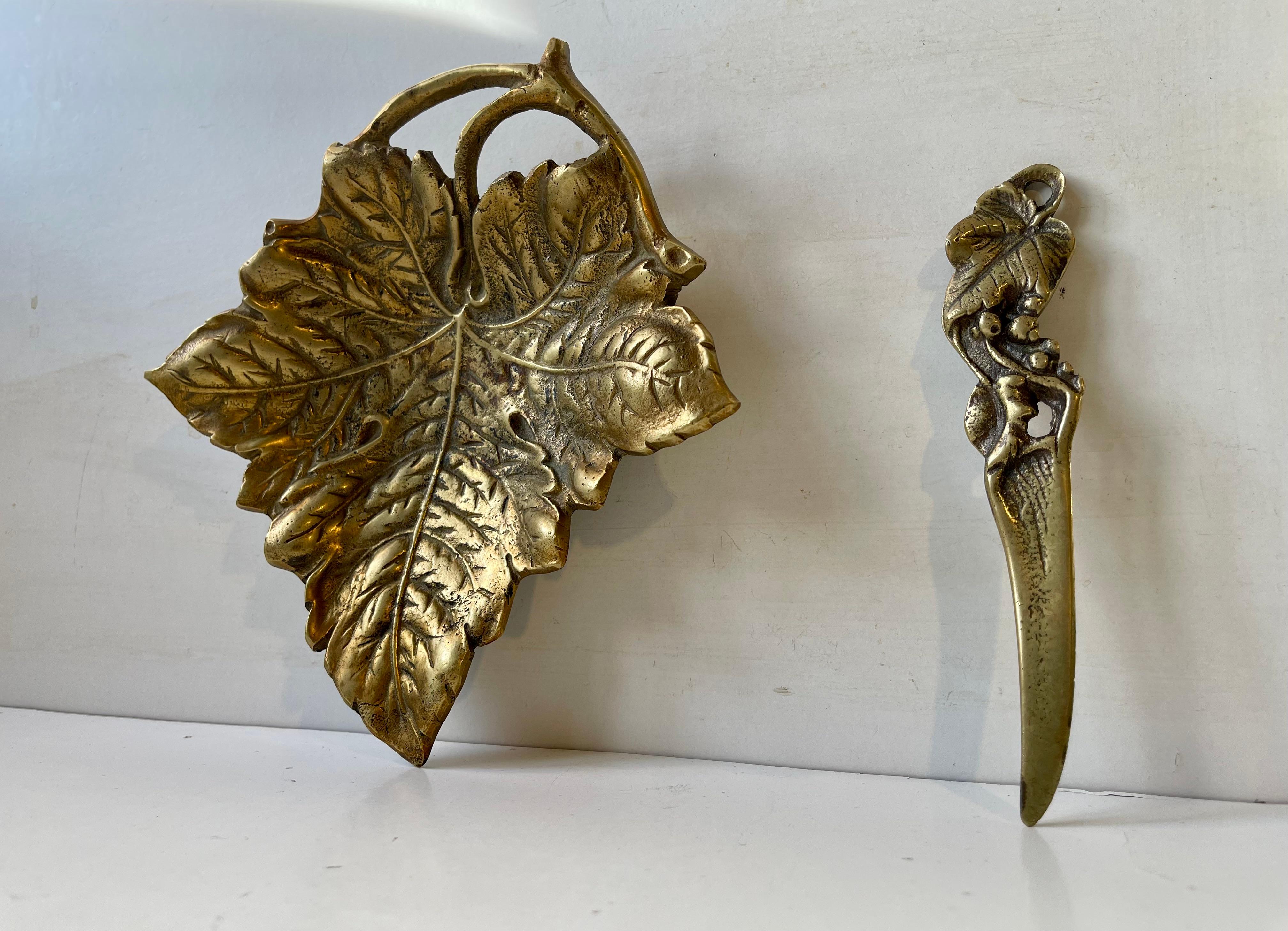 Art Nouveau Wine Leaf Dish & Letter Opener in Brass For Sale 1