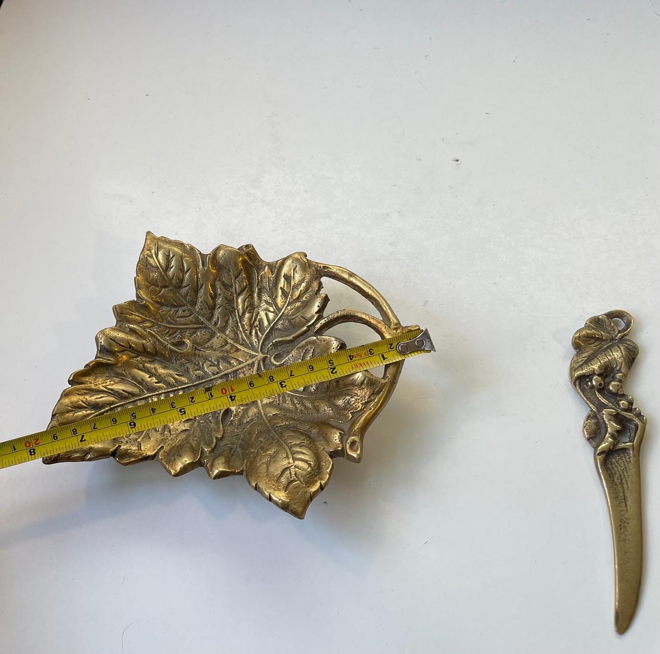 Art Nouveau Wine Leaf Dish & Letter Opener in Brass For Sale 2