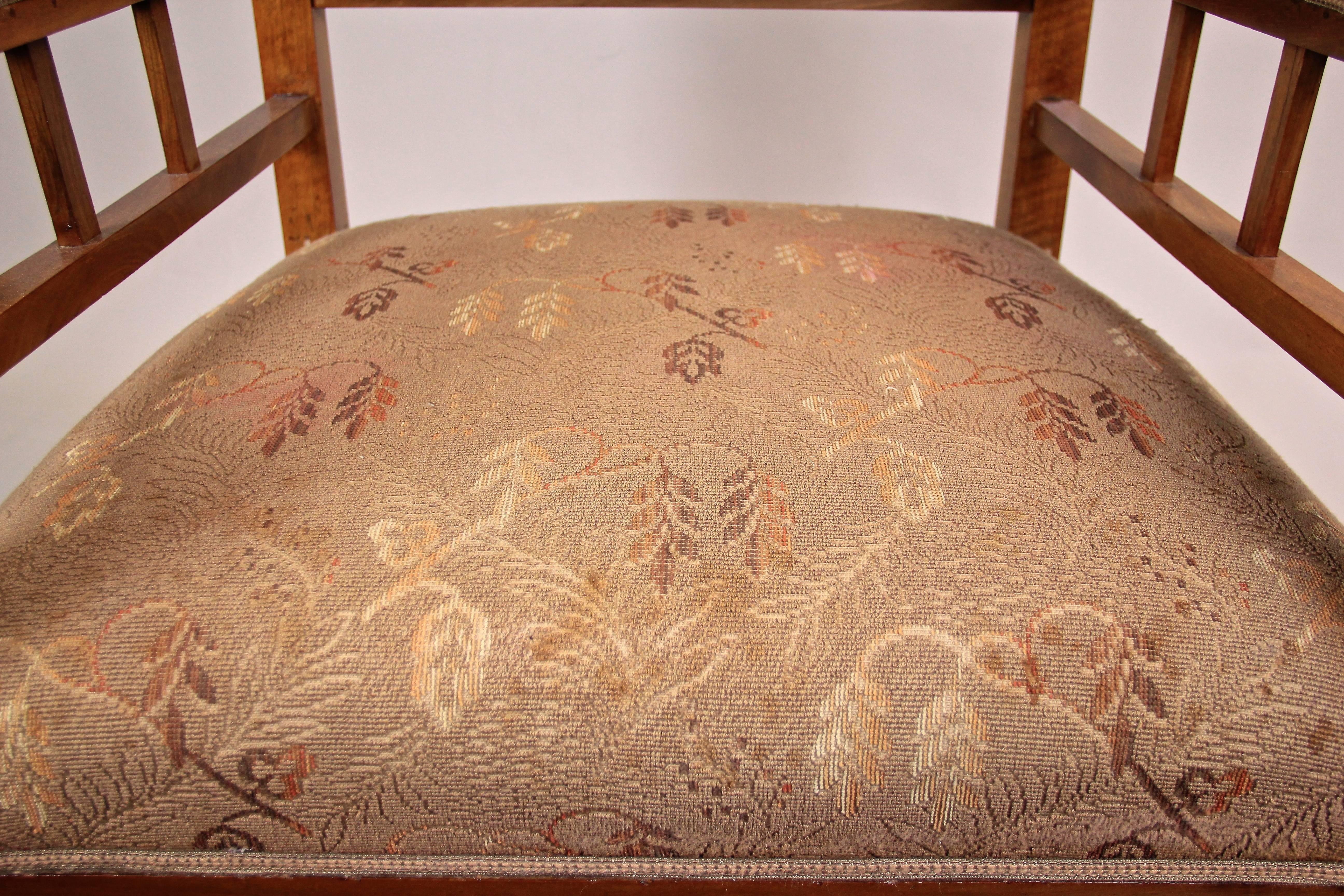 Art Nouveau Wing Chair Nut Wood with Original Upholstery, Austria, circa 1905 5