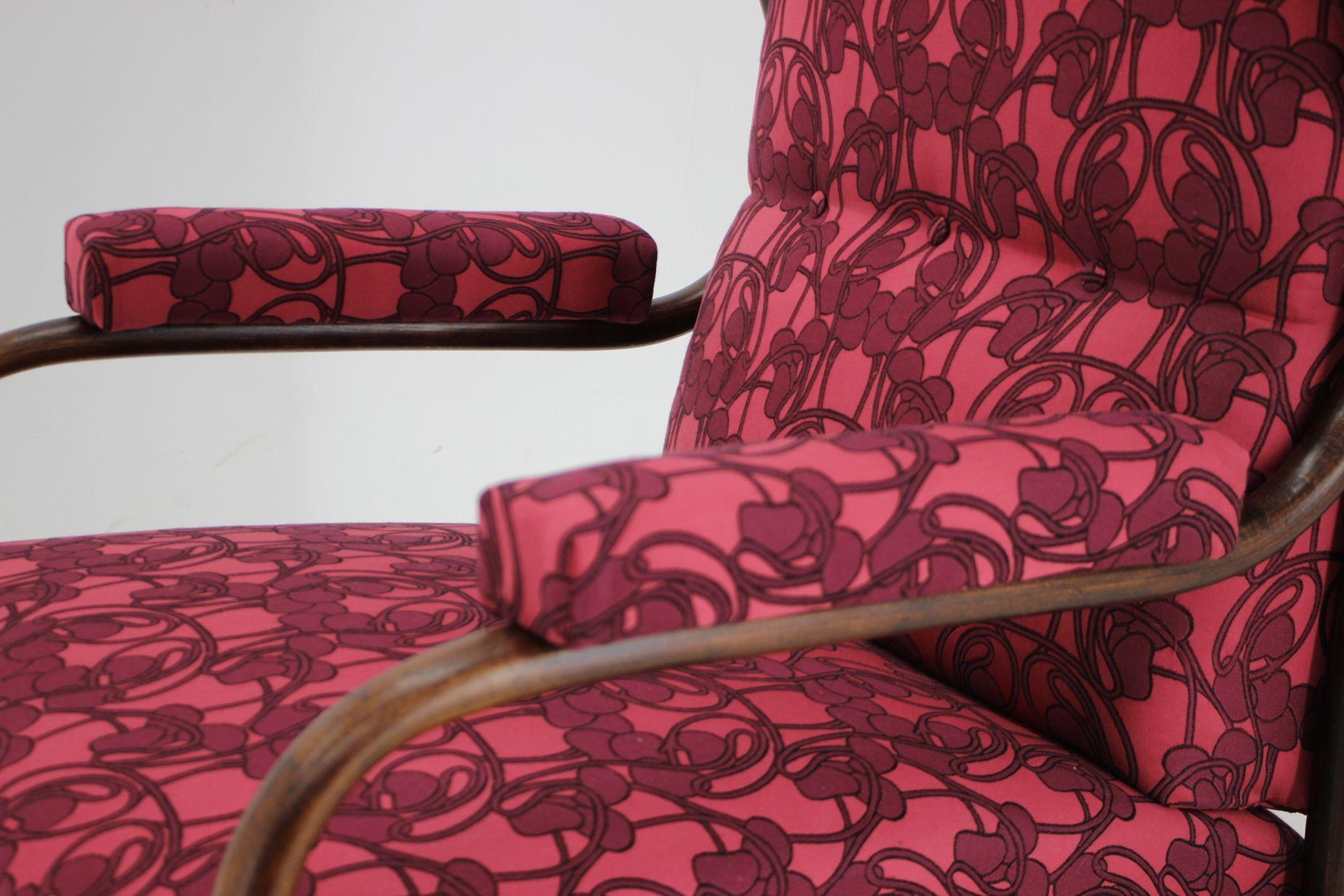 Art Nouveau Wing Chair Thonet Nr.6541, since 1904 For Sale 6