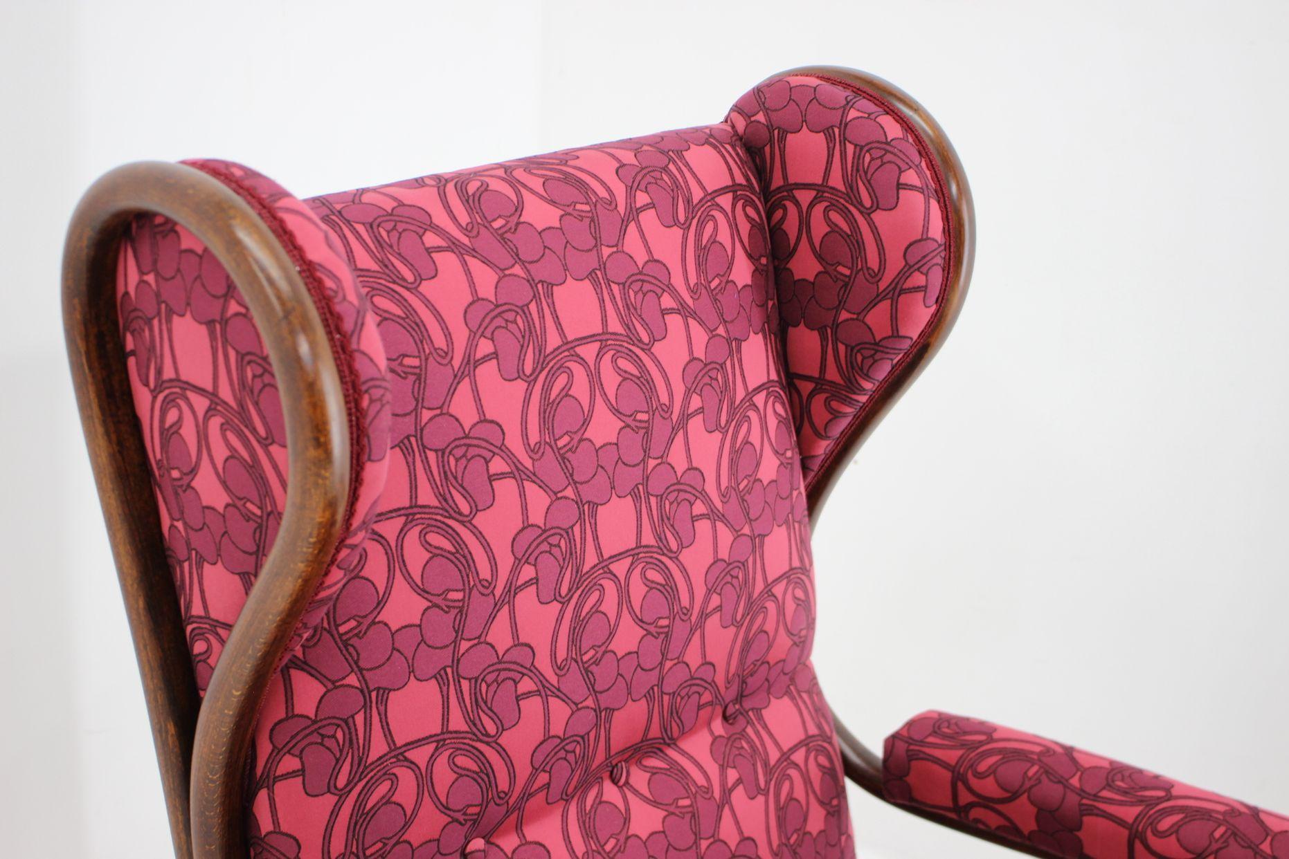 Art Nouveau Wing Chair Thonet Nr.6541, since 1904 In Good Condition For Sale In Praha, CZ