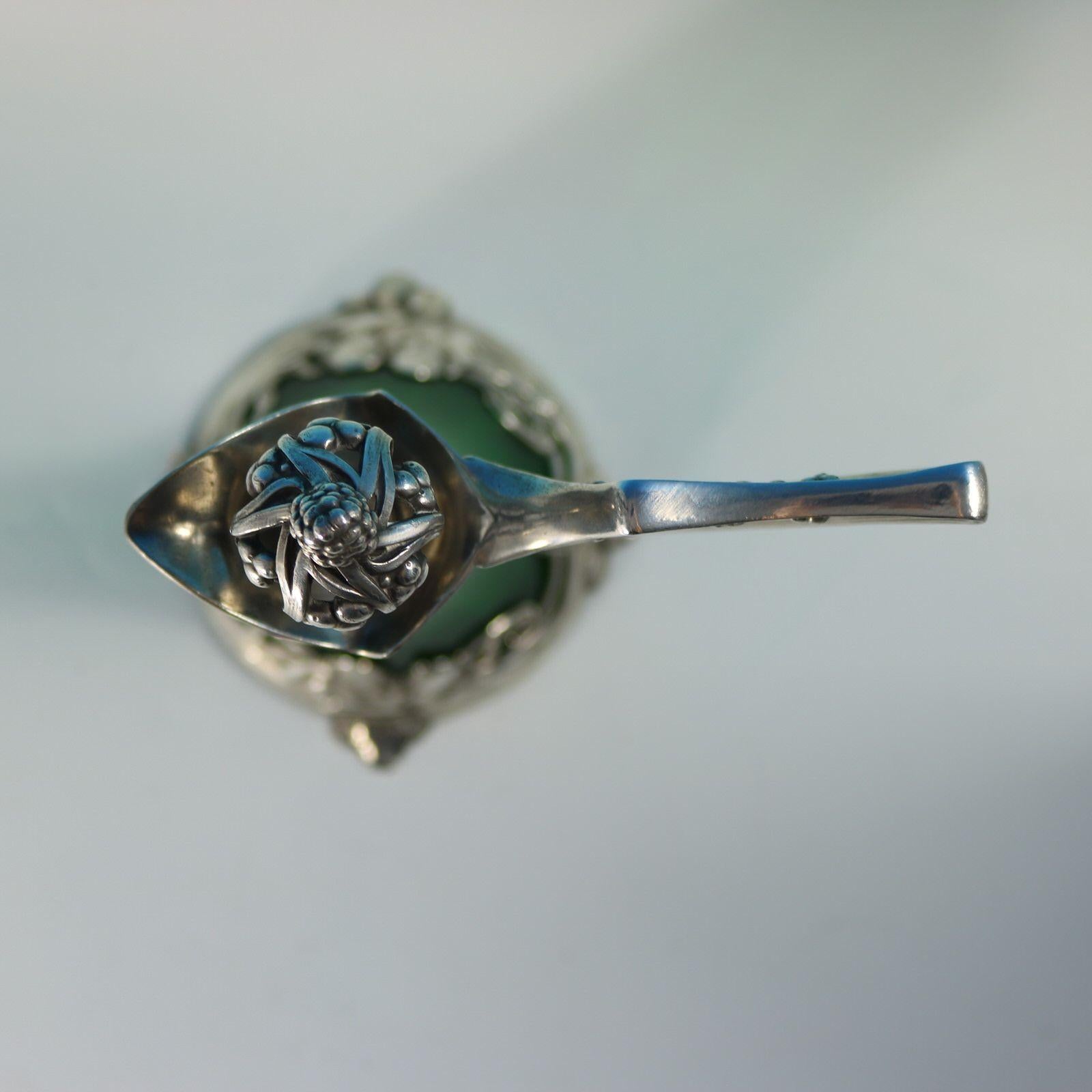 Art Nouveau WMF Claret Jug and Stopper with Green Glass Liner im Angebot 9