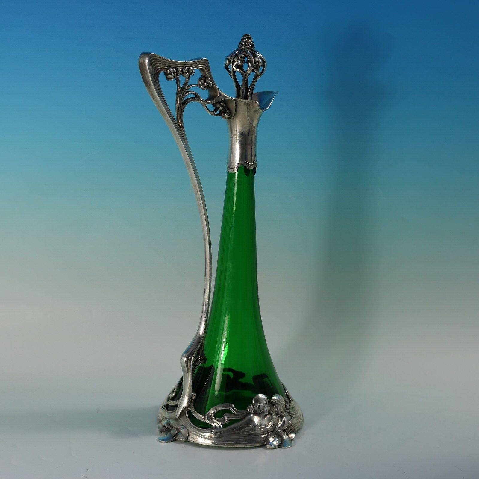 Art Nouveau WMF Claret Jug and Stopper with Green Glass Liner (Frühes 20. Jahrhundert) im Angebot