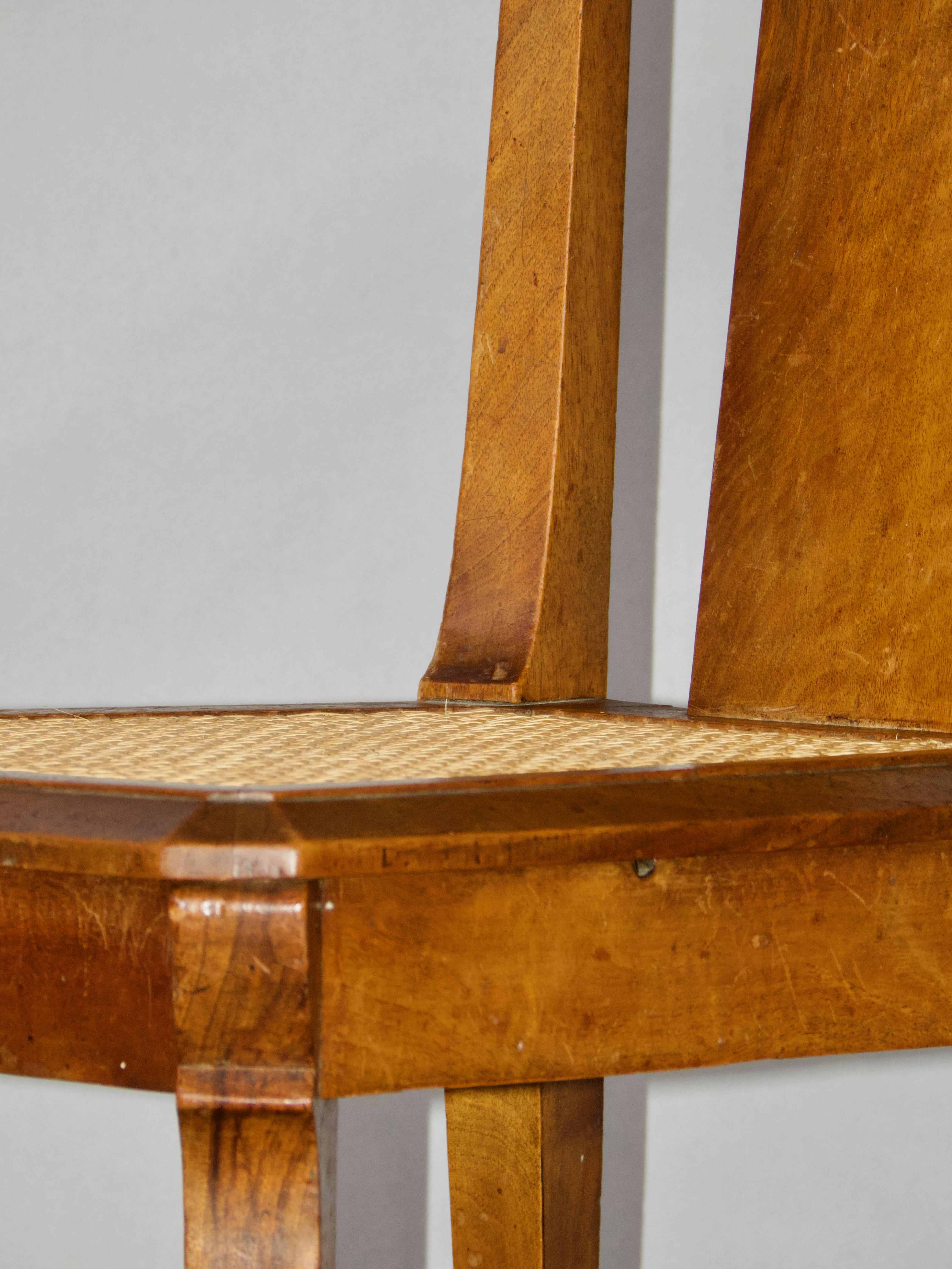 Sedia in legno e rattan in stile Art Nouveau in vendita 3