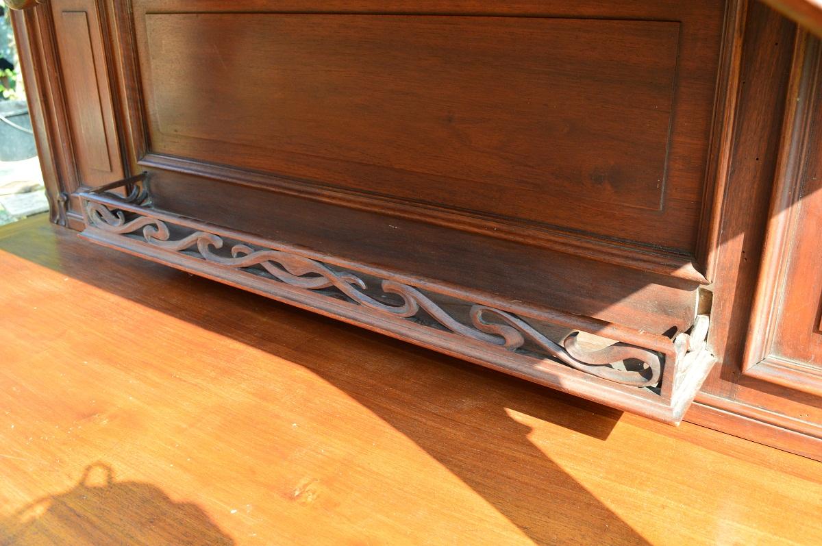 Art Nouveau Wood Carved French Buffet, 1900s 3