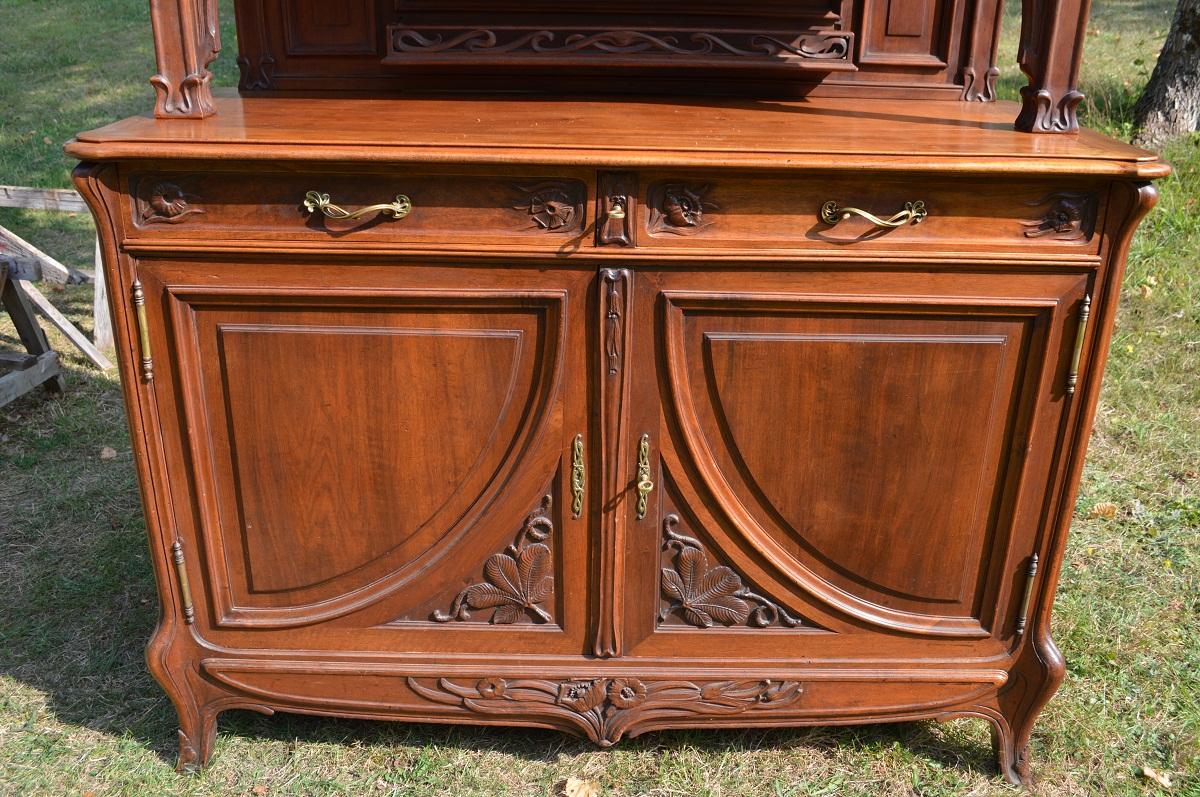 Art Nouveau Wood Carved French Buffet, 1900s 4