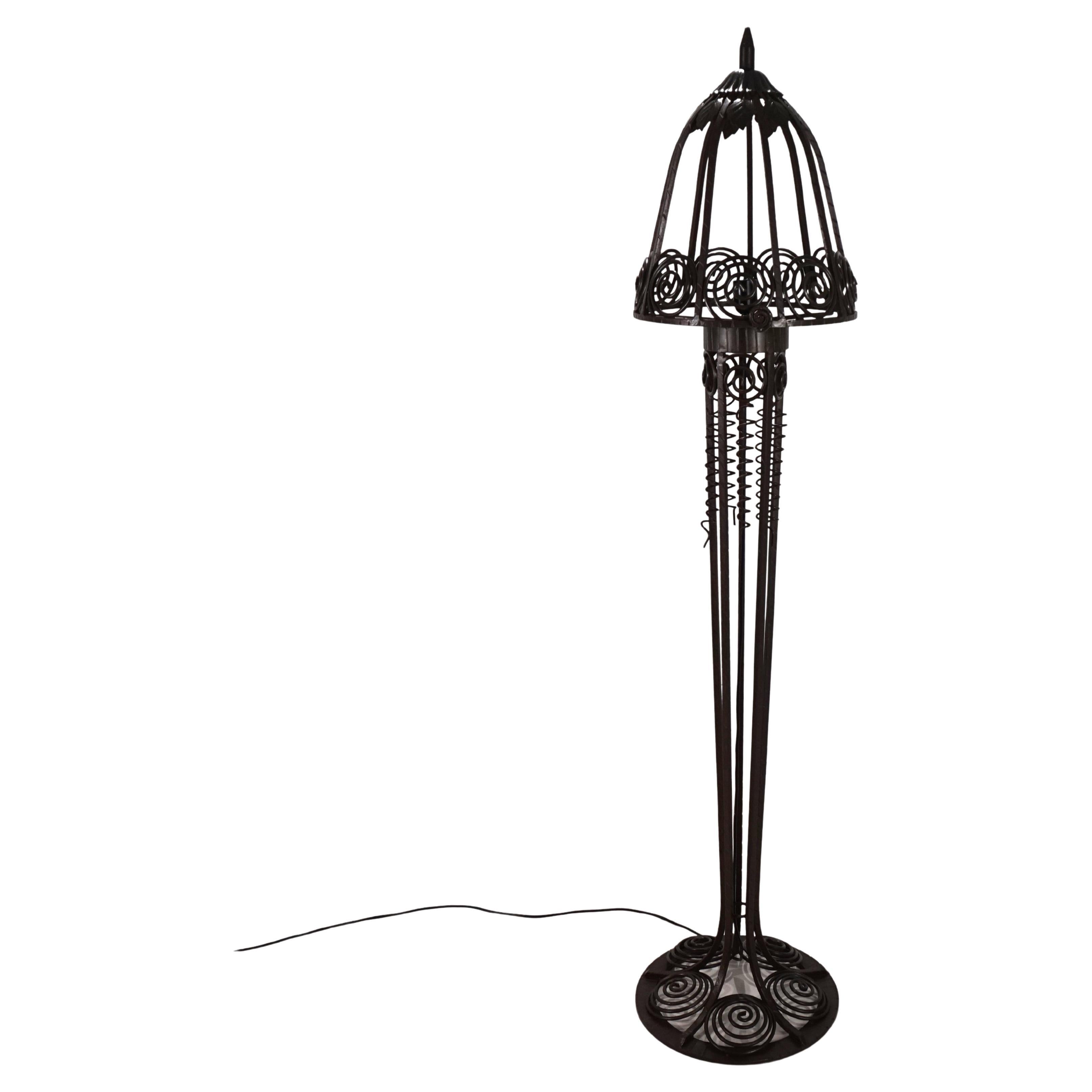 Art Nouveau wrought iron floor lamp, 1920 For Sale