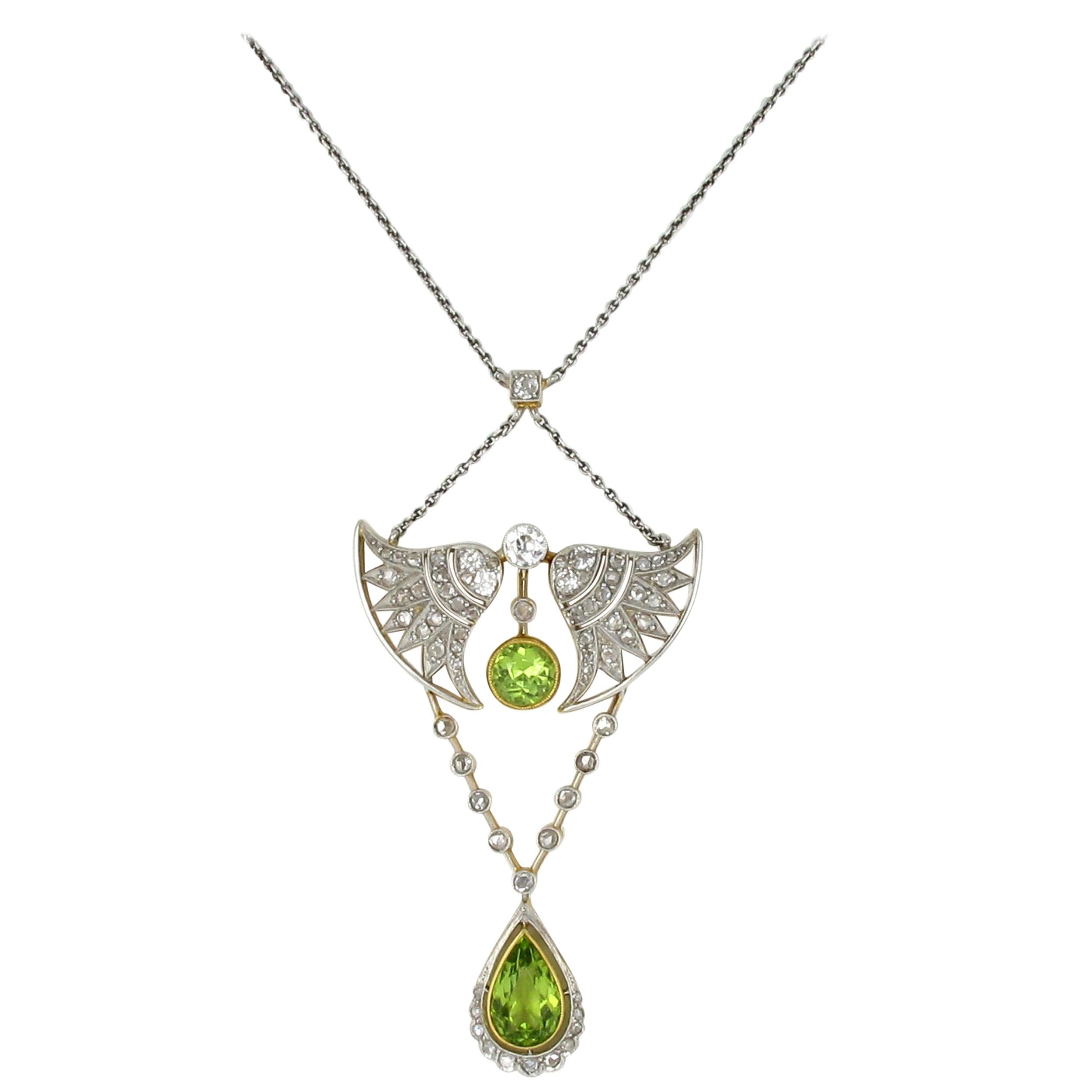 Art Nouveau Yellow Gold and Platinum Necklace with Peridots and Diamonds