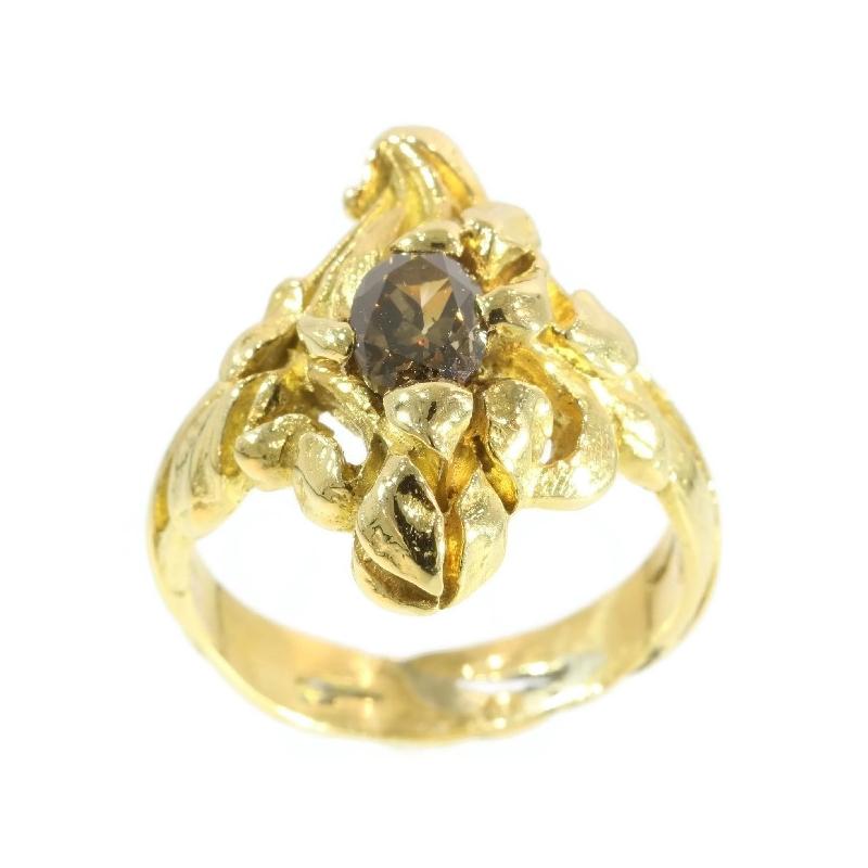 Art Nouveau Yellow Gold Diamond Flowery Engagement Ring, Unisex, 1900s For Sale 2